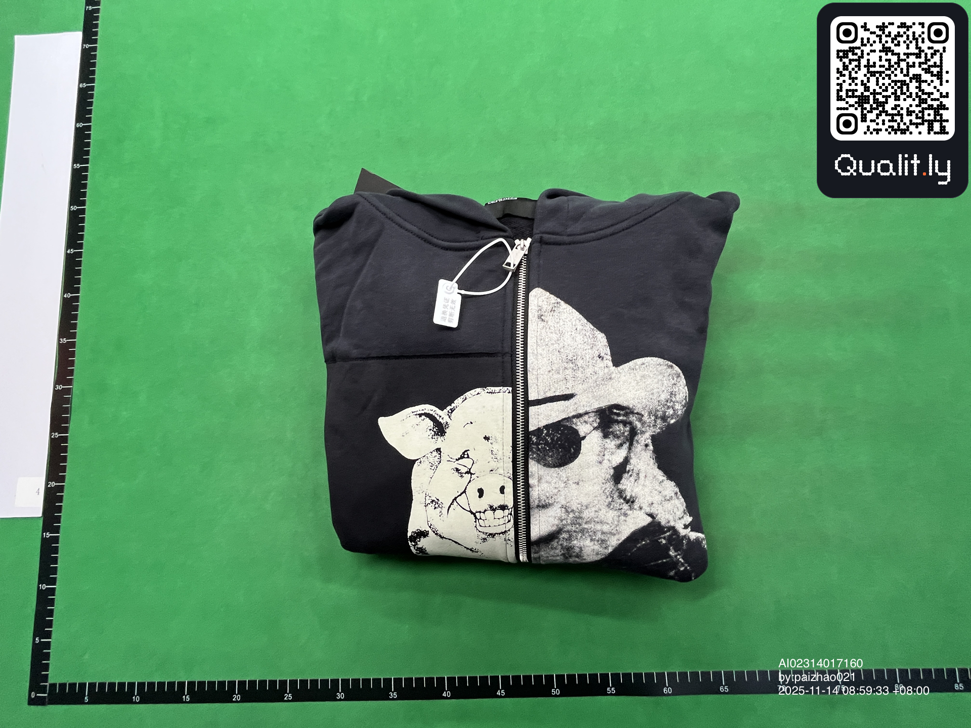 Hoodie — QC-foto 1 av 14