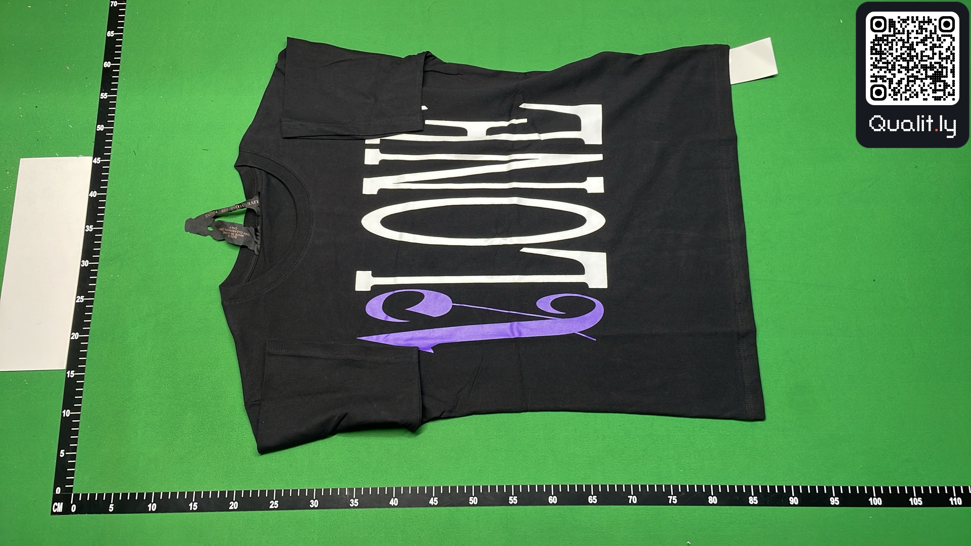 T-shirt — QC-foto 2 av 8