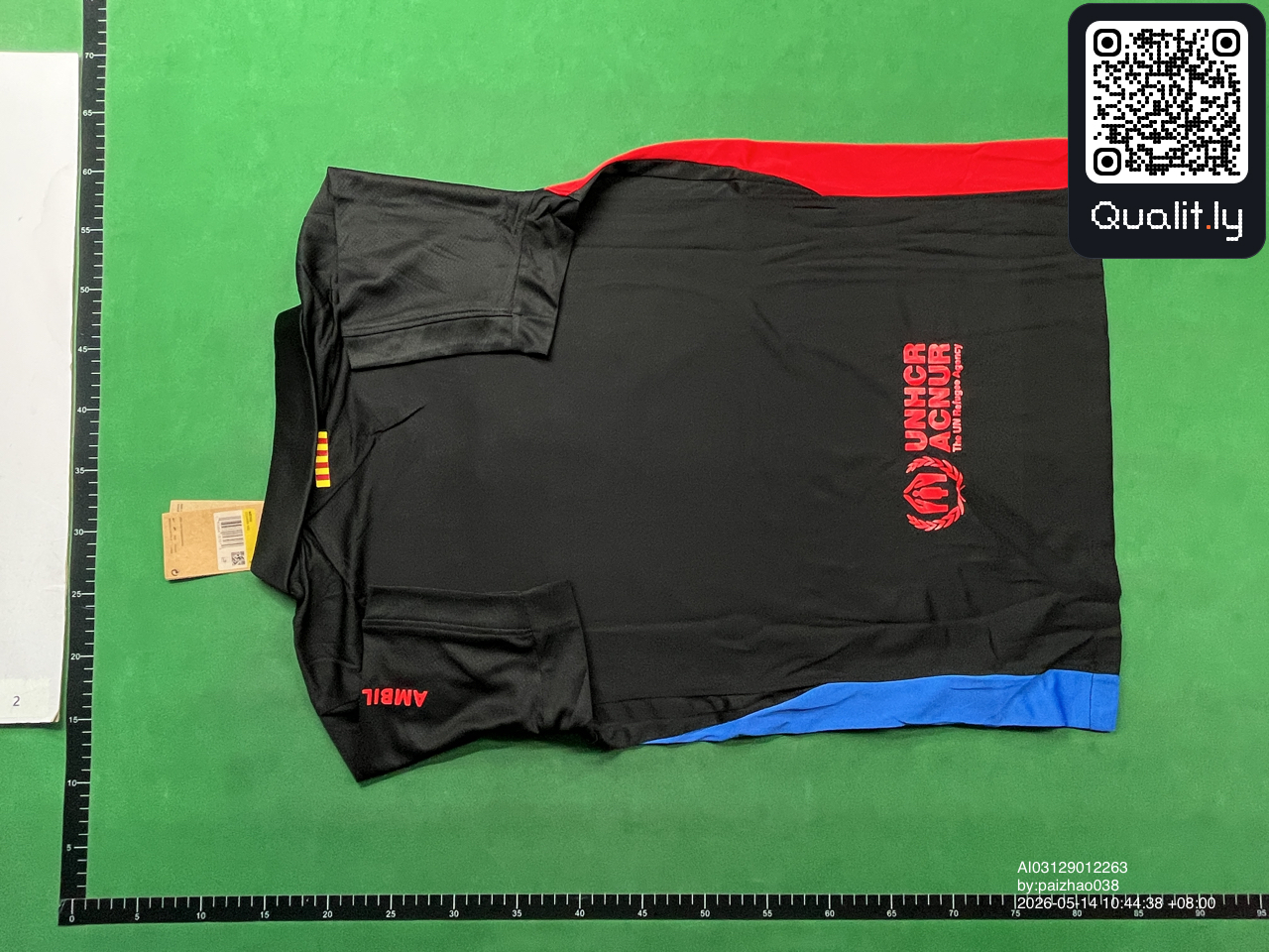 T-shirt — foto QC 2 de 8
