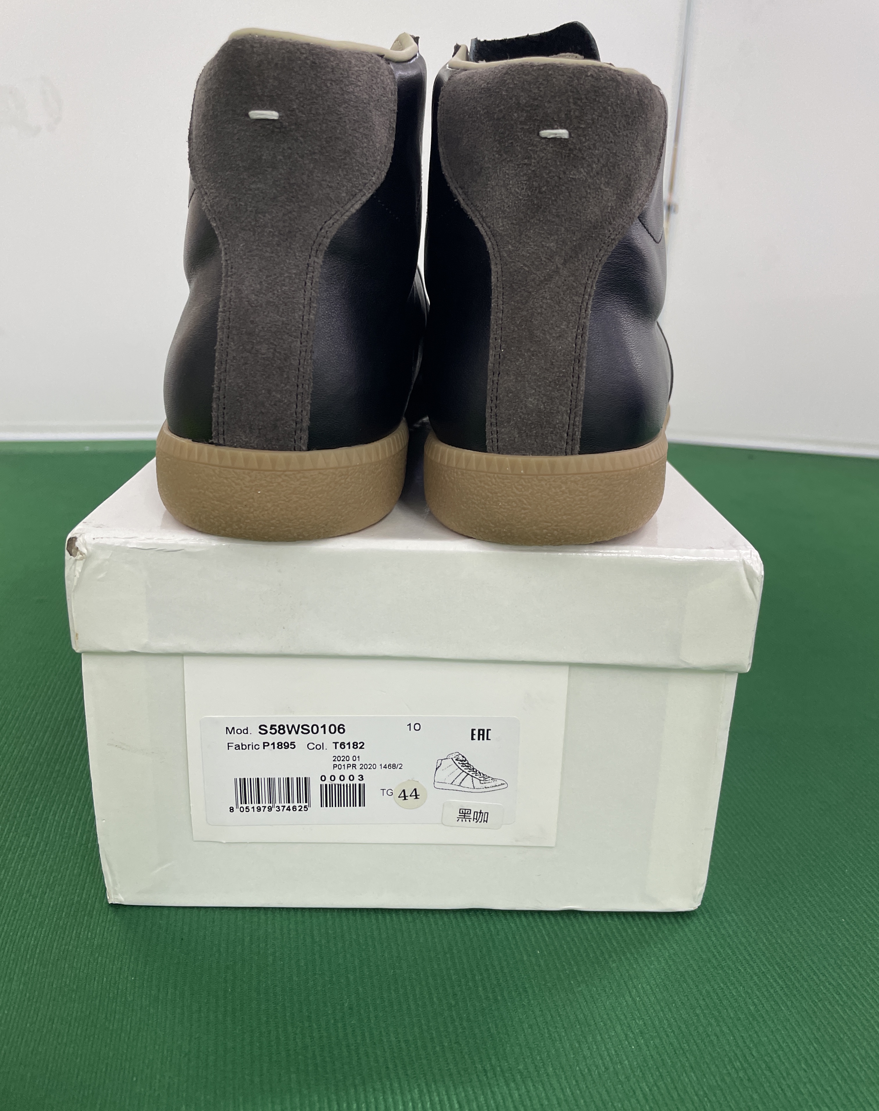Sneakers — foto QC 3 di 46
