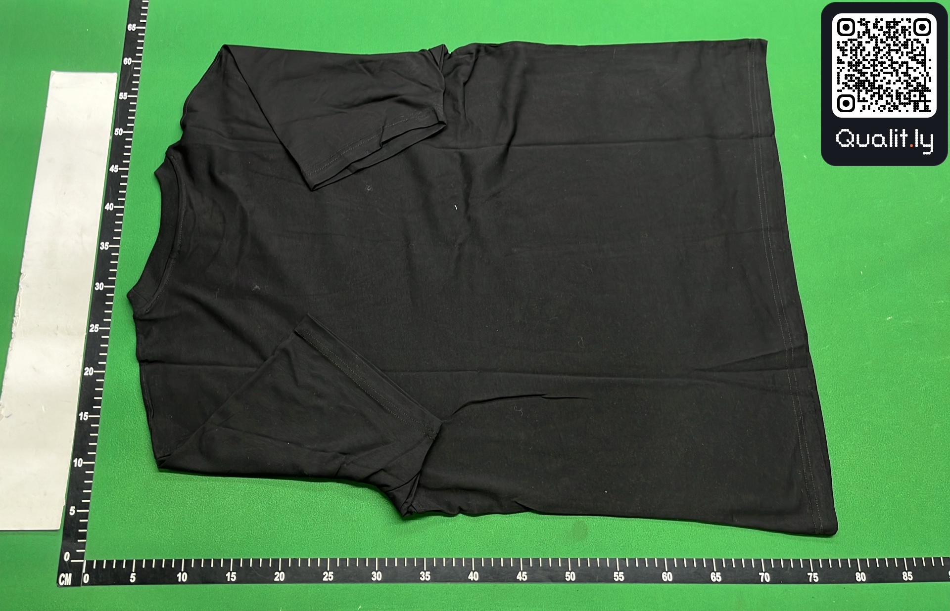 Camiseta — foto QC 3 de 4