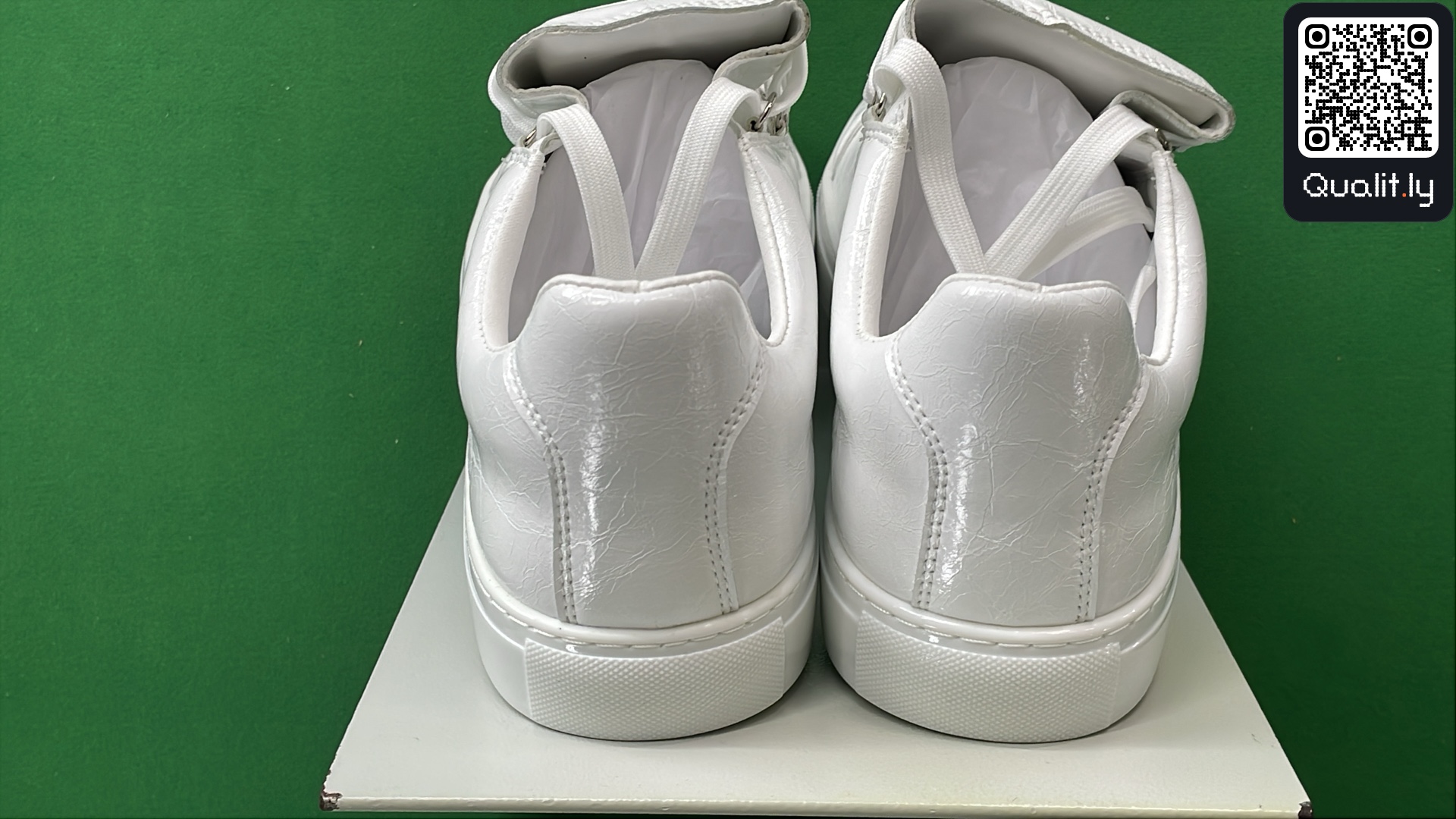 Sneaker — QC-Foto 3 von 6