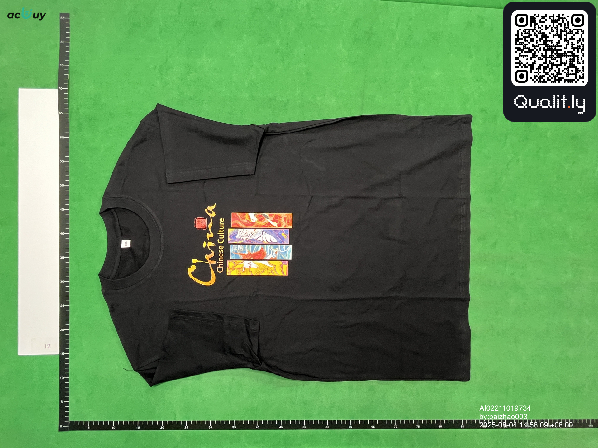 T-shirt — foto QC 3 de 8