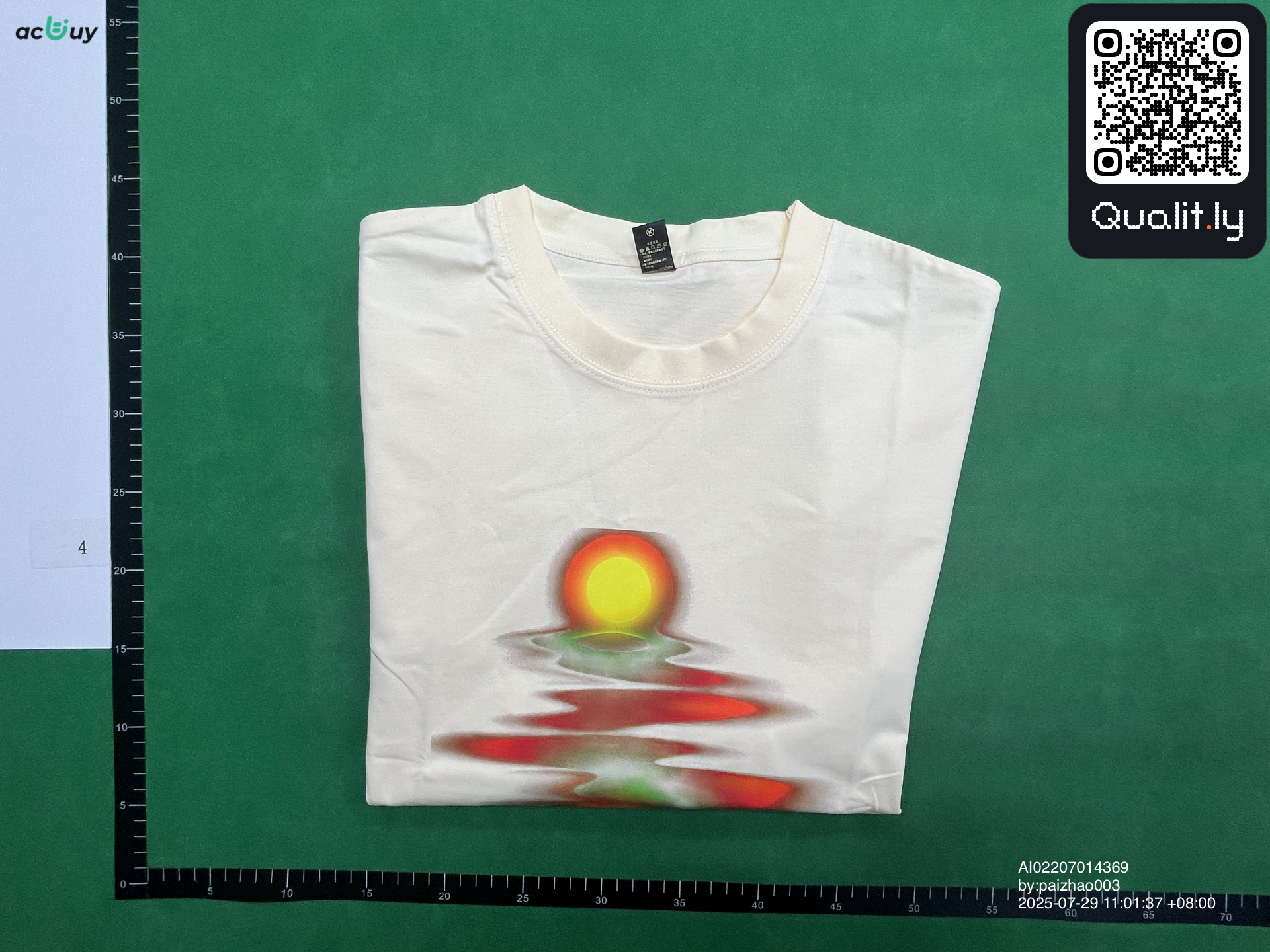 T-shirt — QC-foto 1 van 14