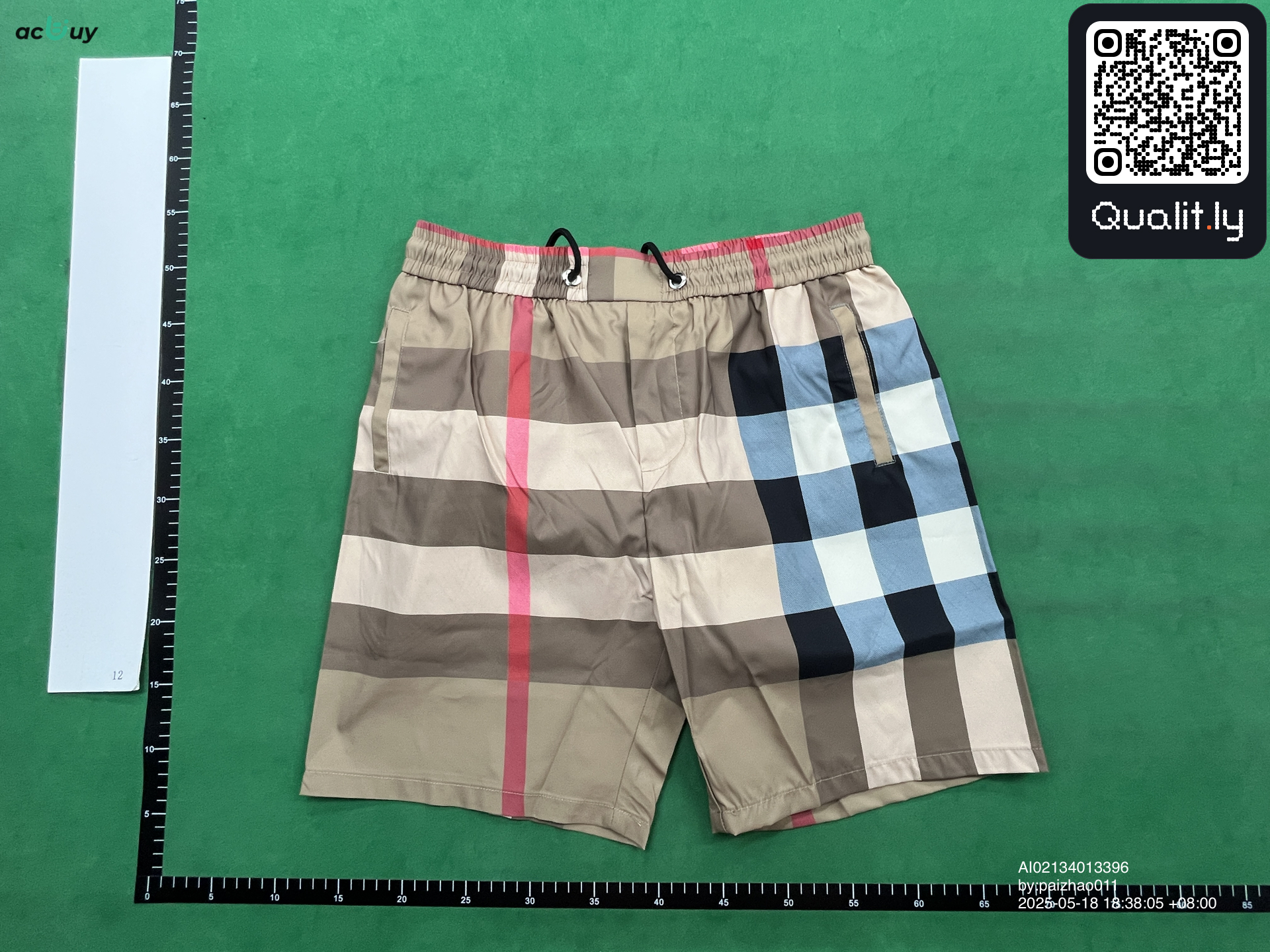 Pantaloni — fotografie QC 3 din 20