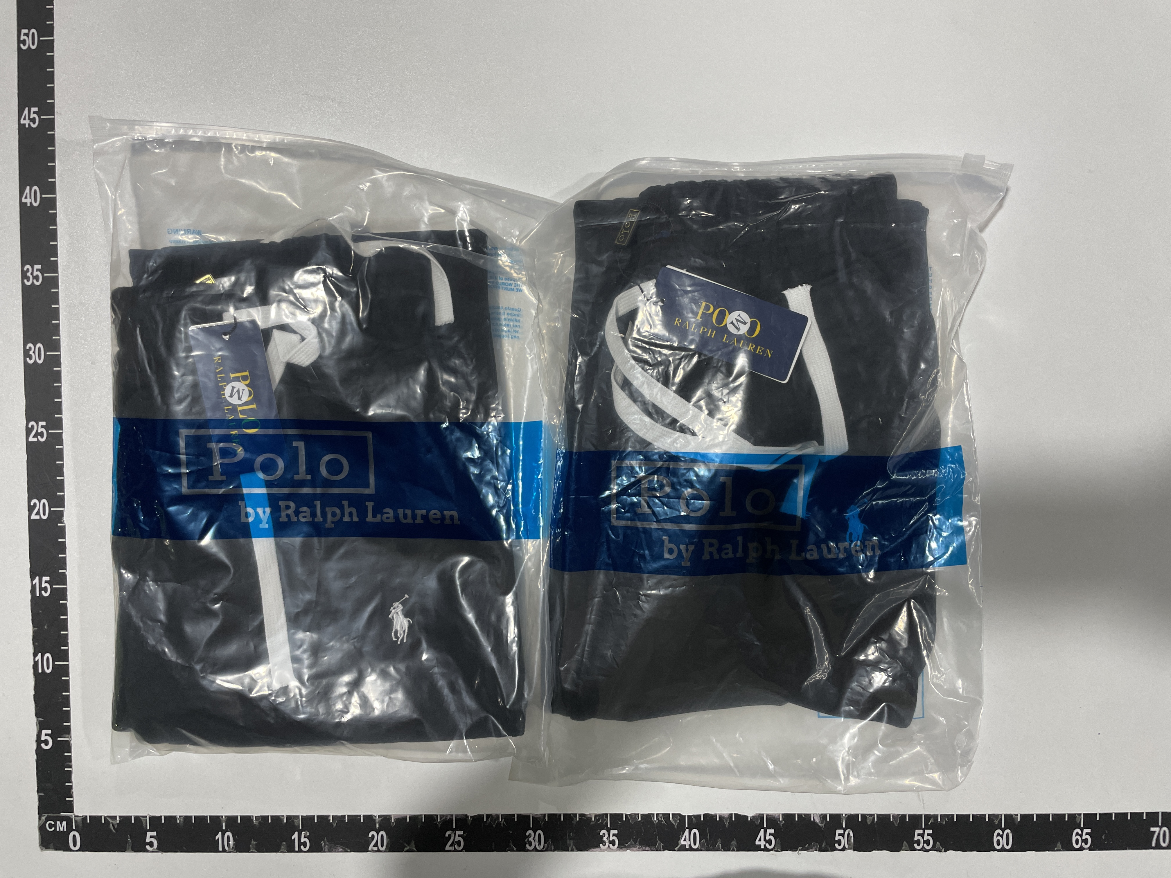 Skjorta — QC-foto 1 av 122