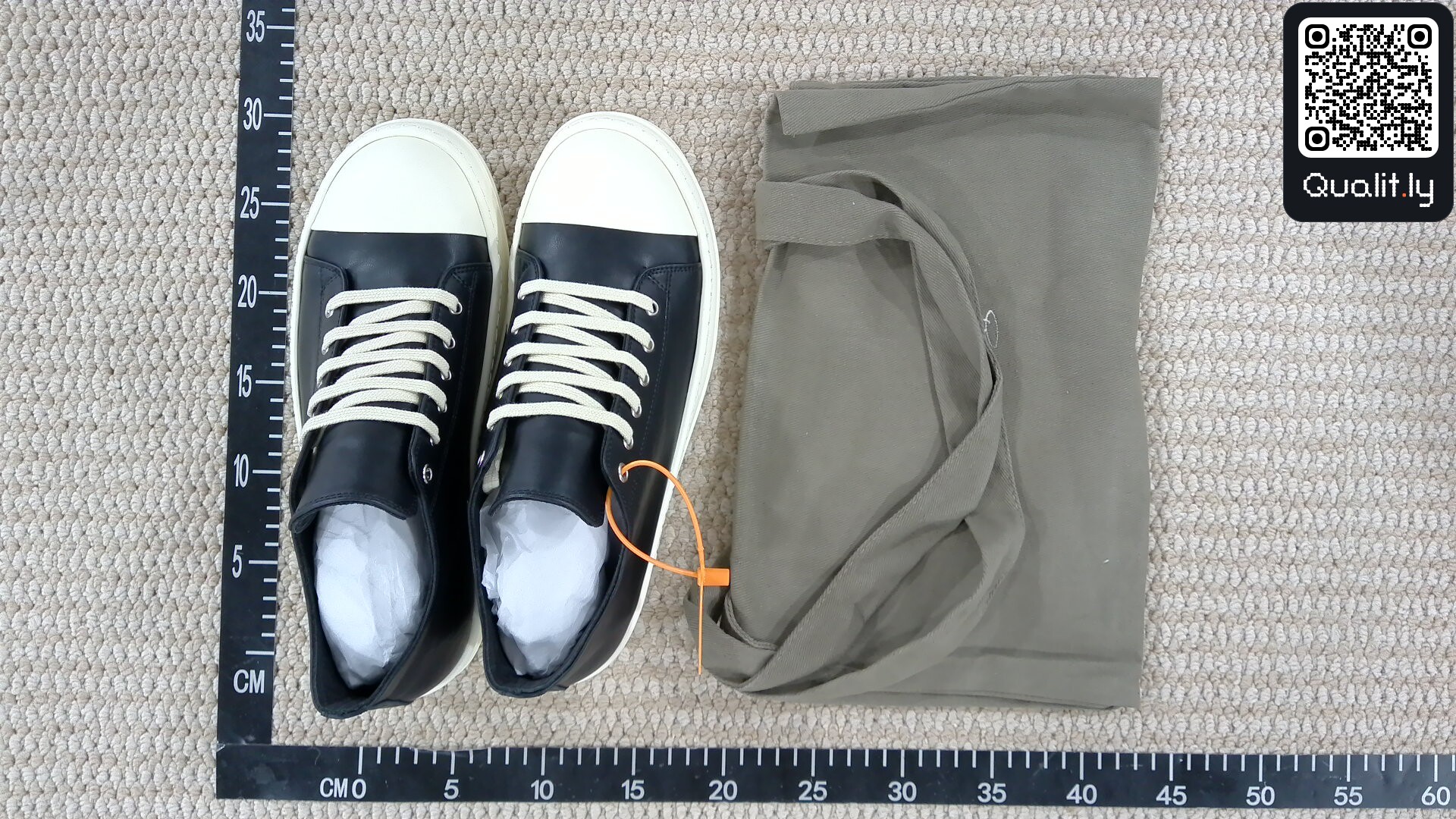球鞋 QC 照片 2 / 20