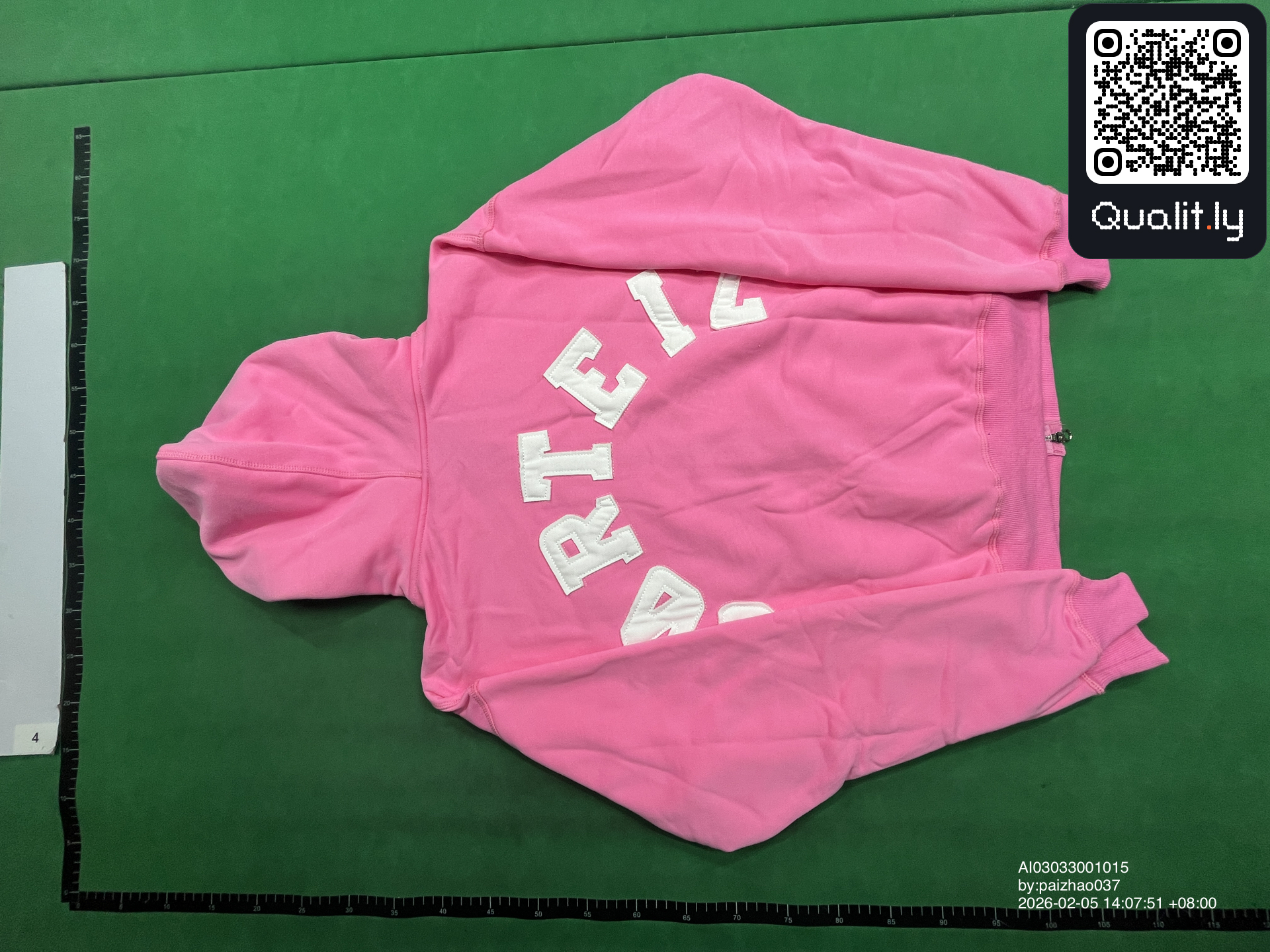 Hoodie QC photo 2 of 50