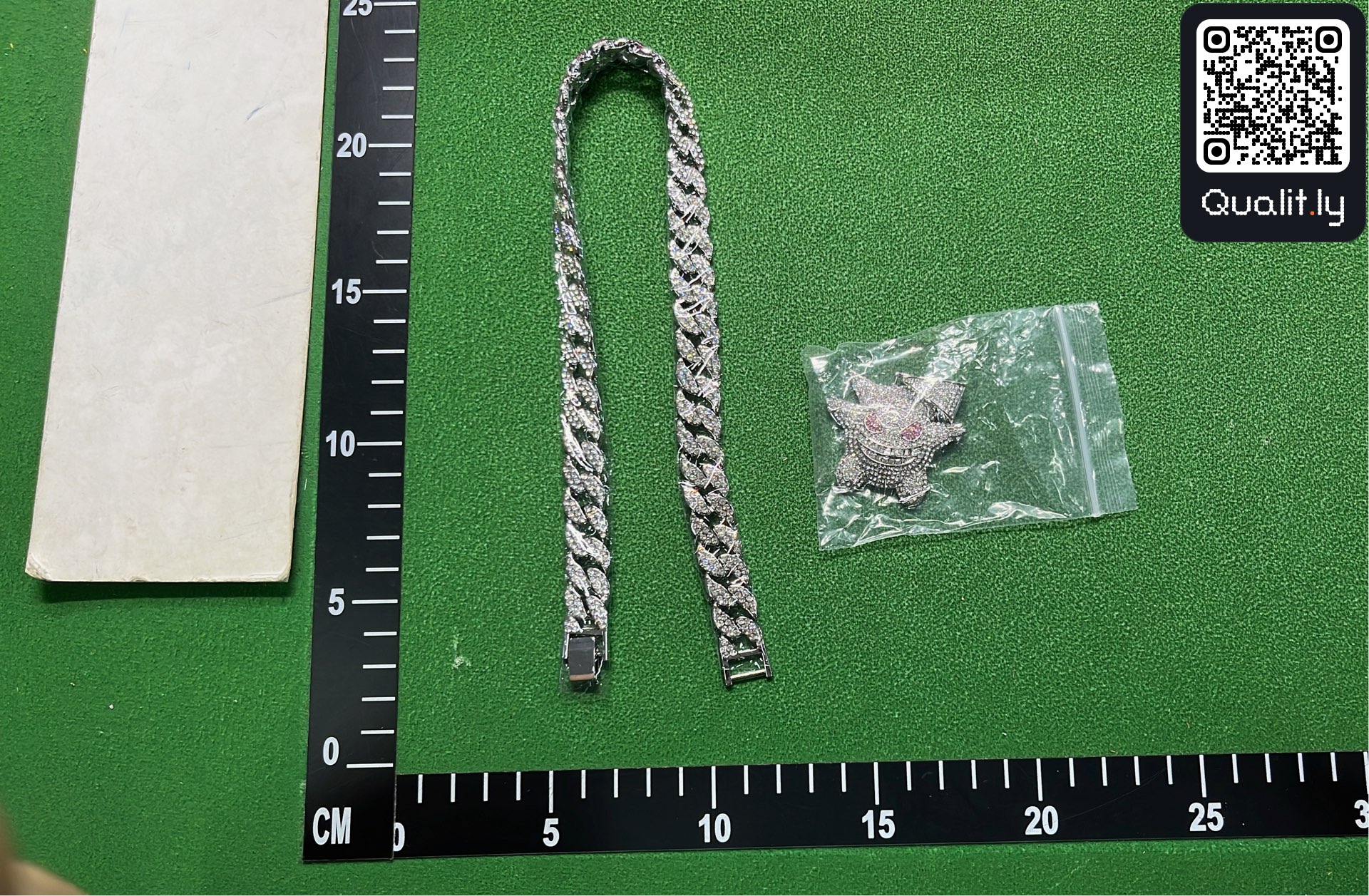 Jewelry QC photo 3 of 14