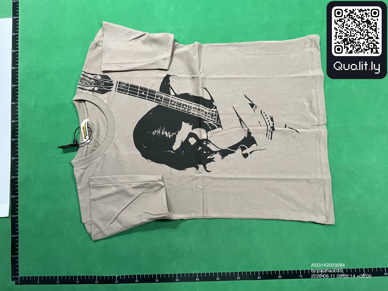 Tricou — fotografie QC 2 din 18