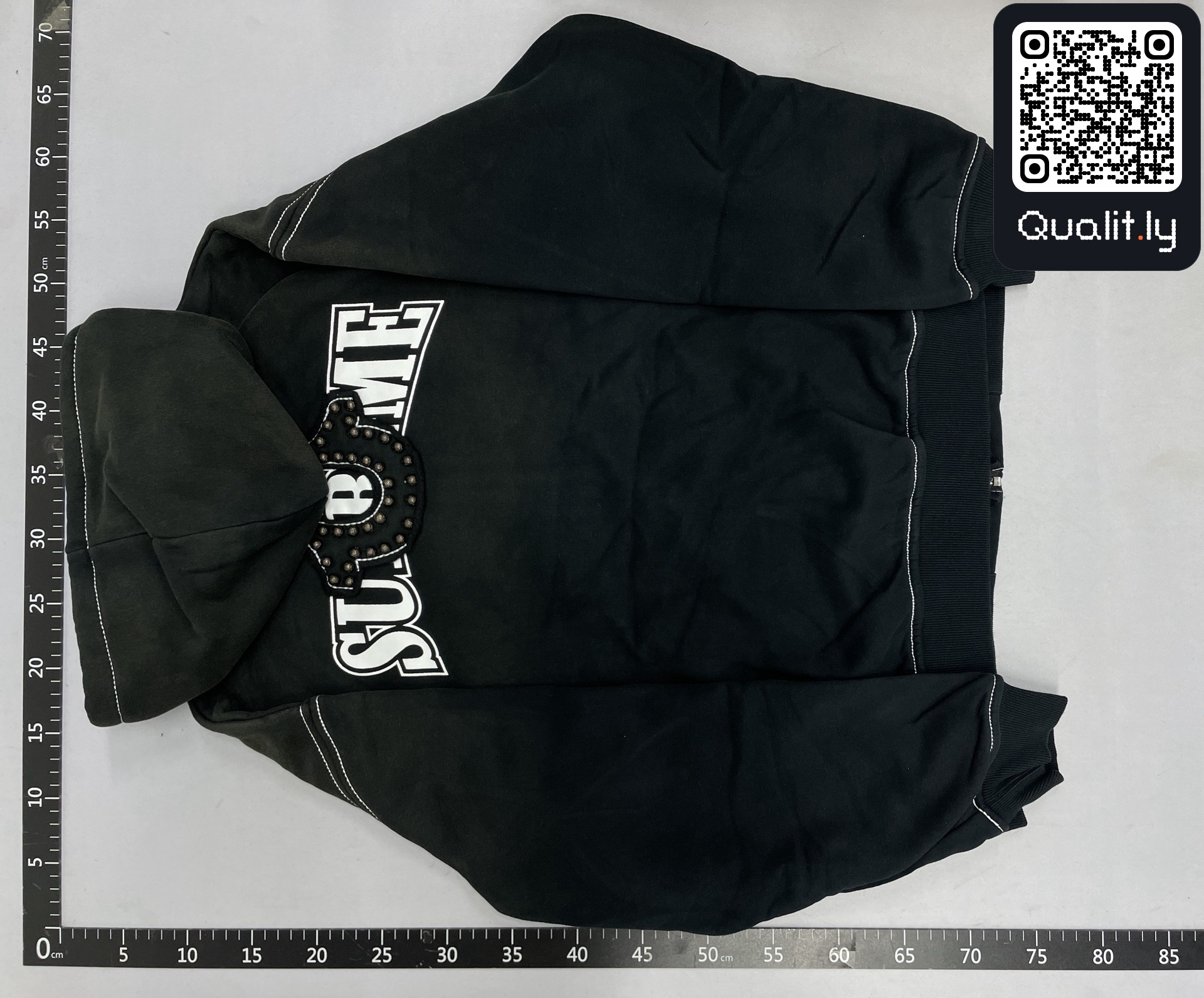 Hoodie QC photo 1 of 106