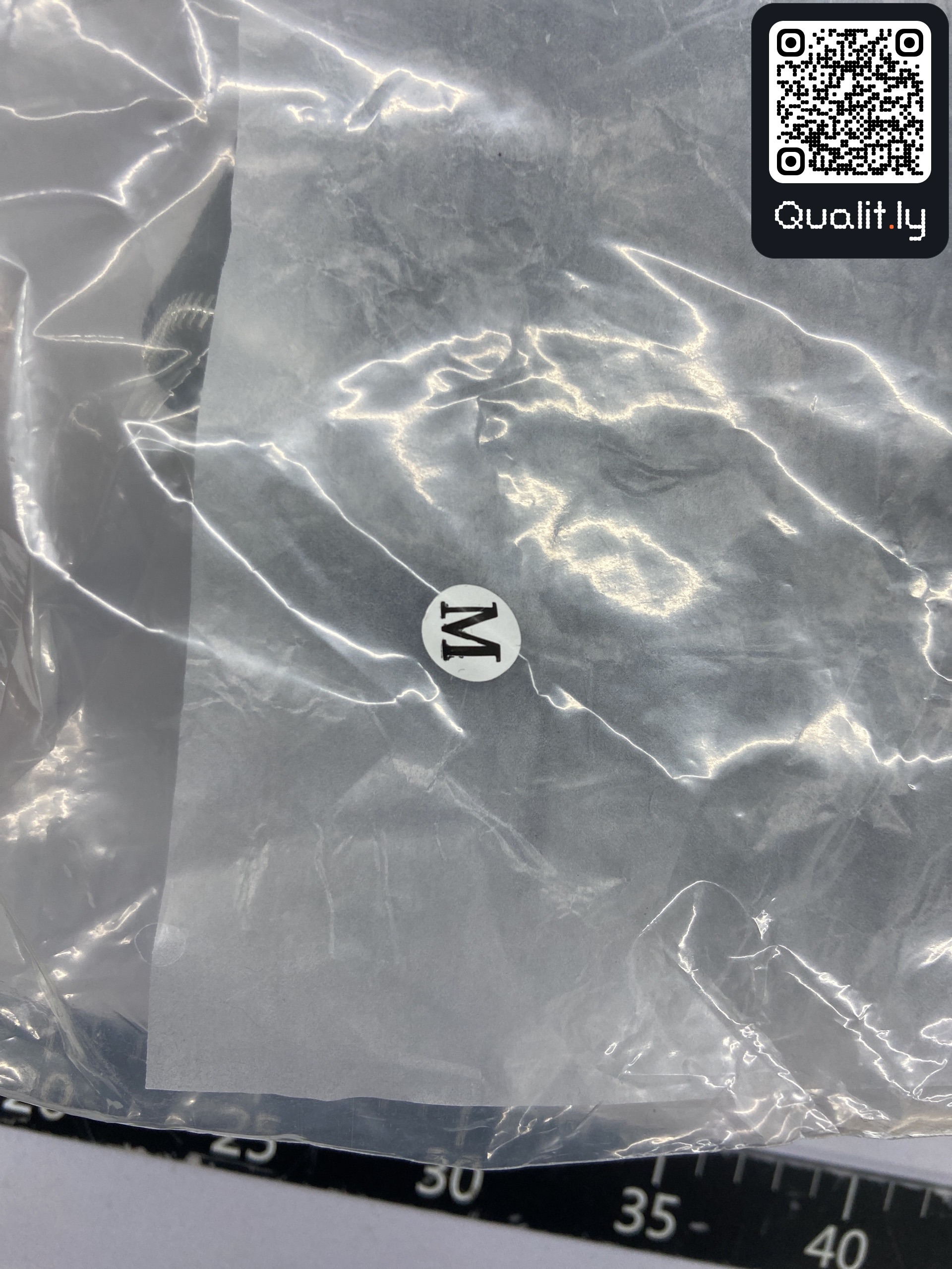 Hoodie — QC-foto 1 van 87