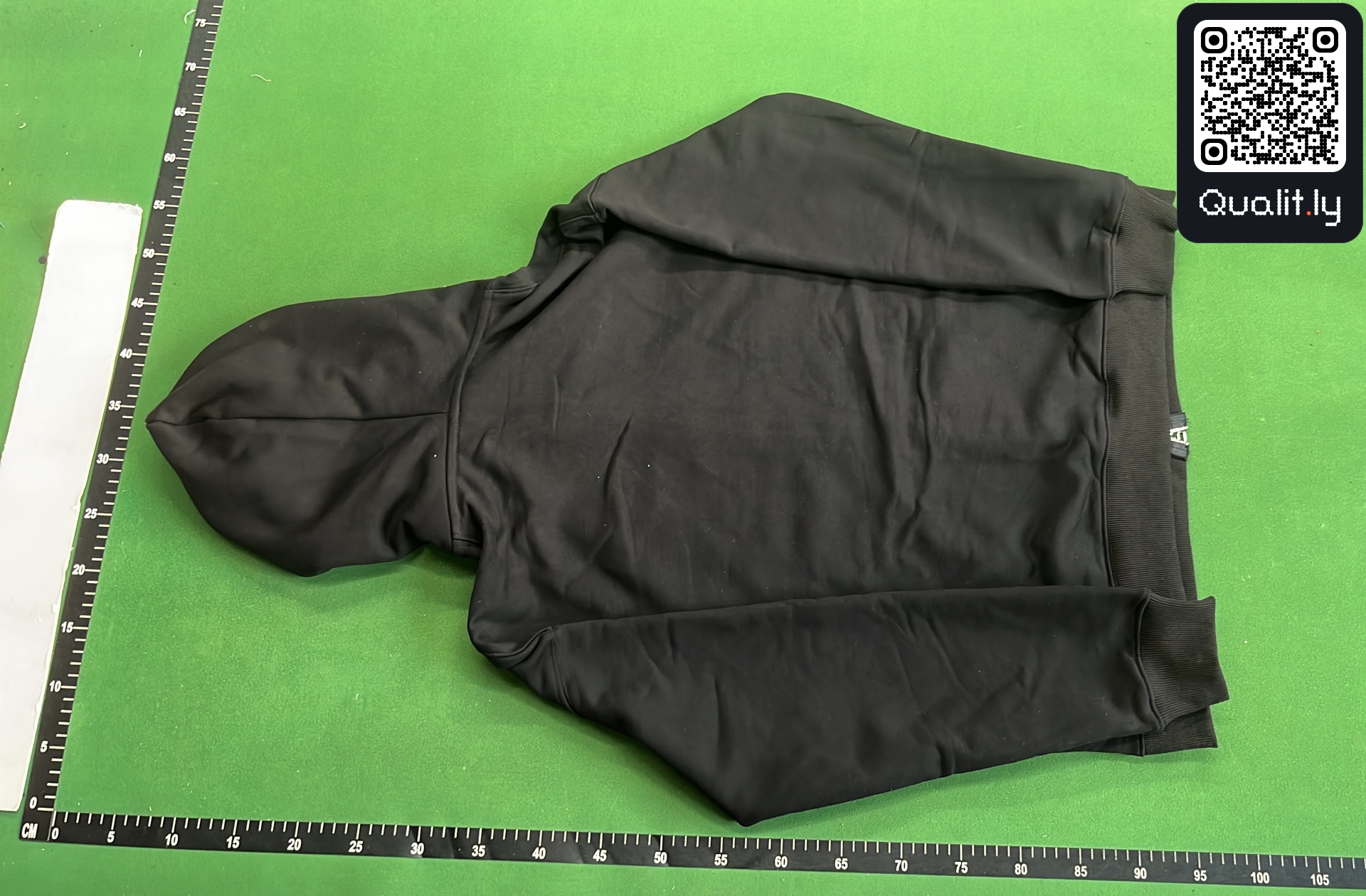 Bluza z kapturem — zdjęcie QC 3 z 12