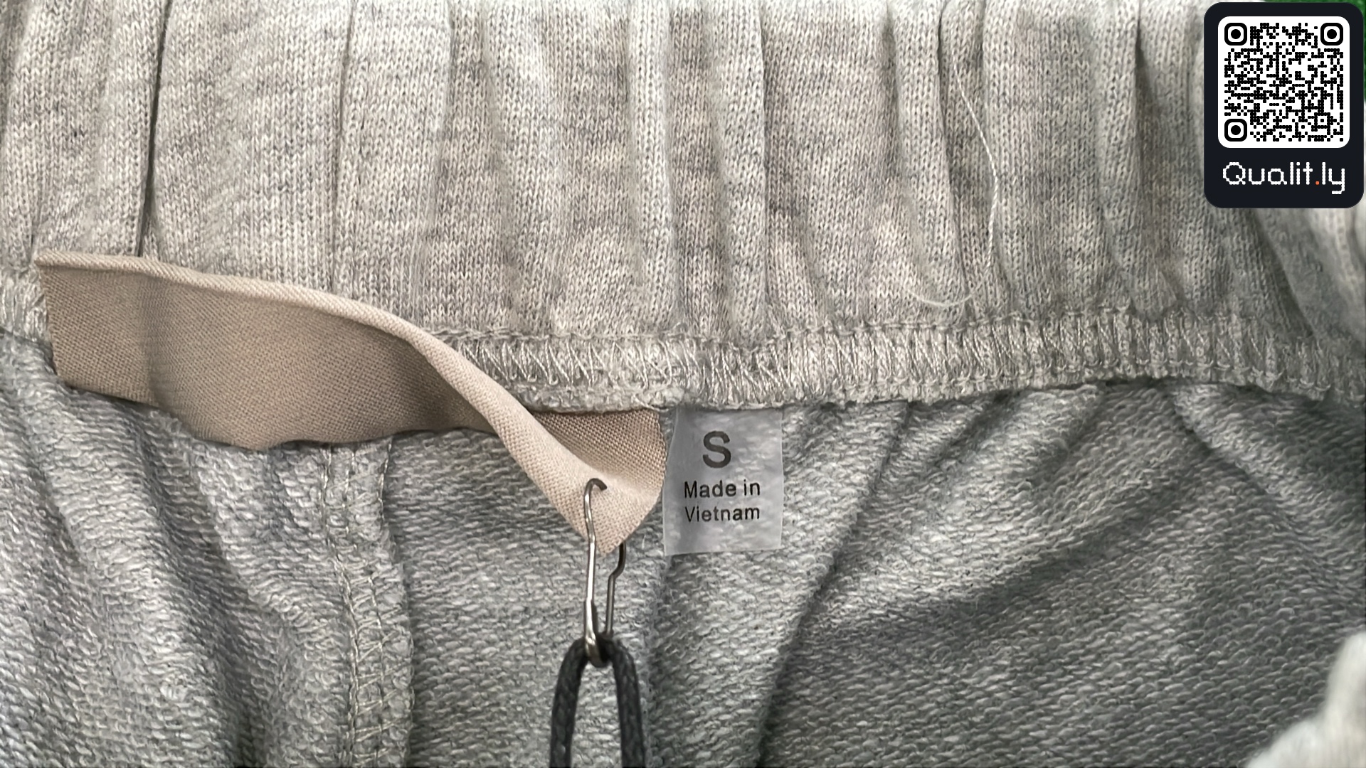 Shorts QC photo 1 of 16