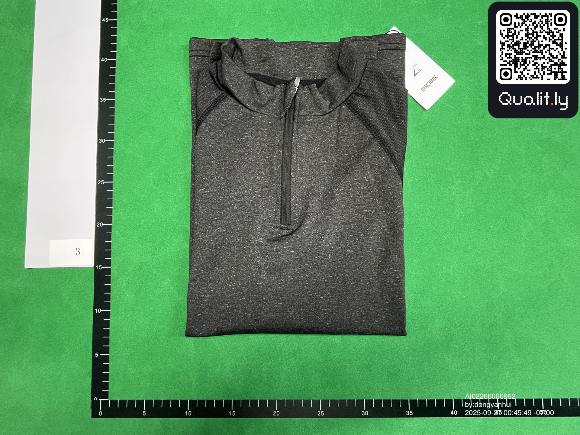 T-shirt — QC-foto 1 van 10
