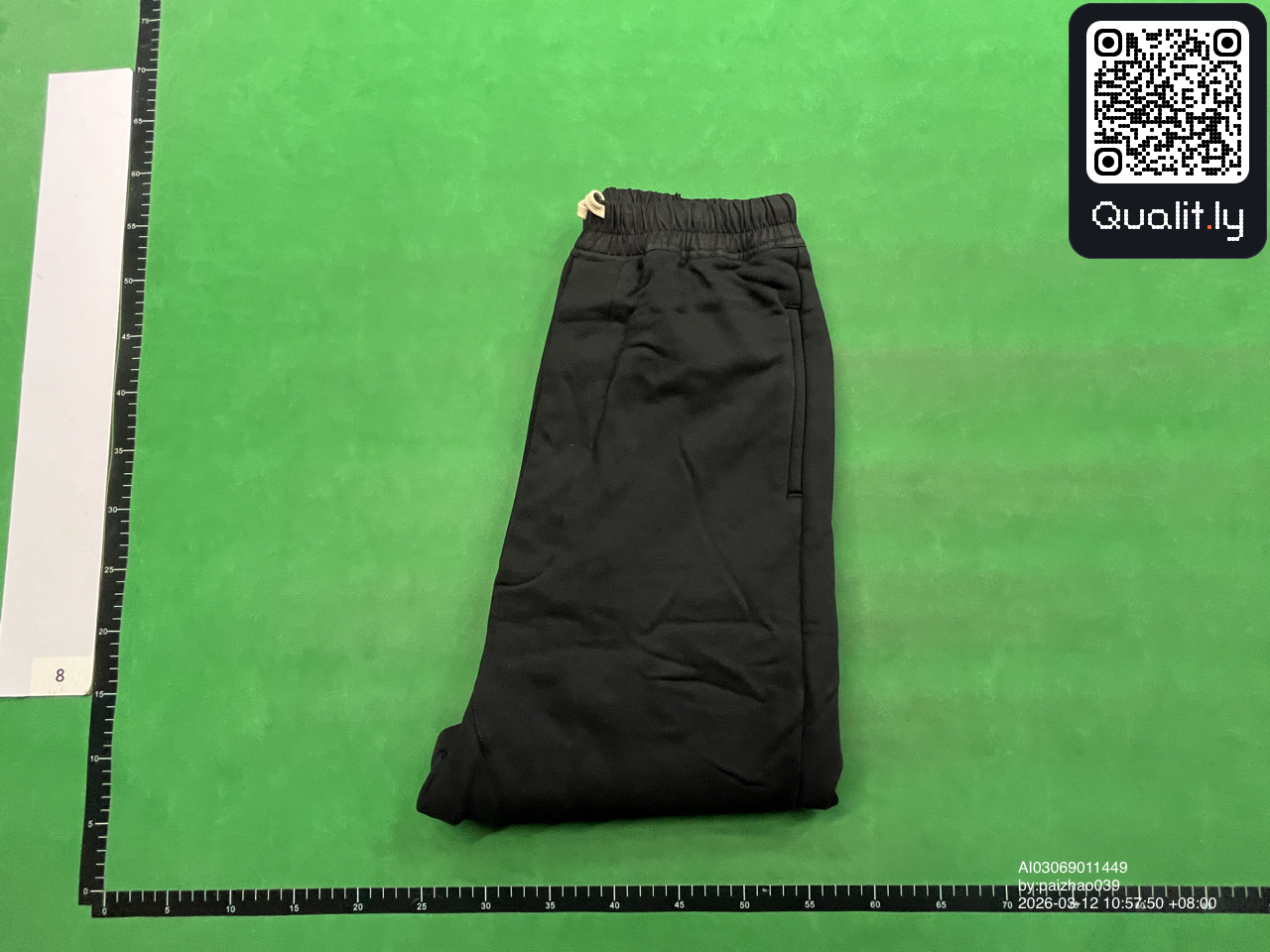Shorts QC photo 1 of 4