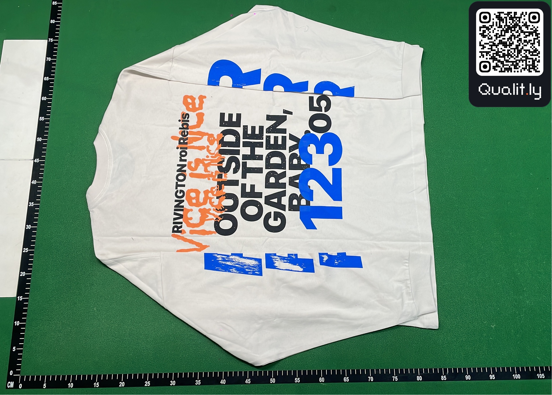 T-Shirt — QC-Foto 3 von 12