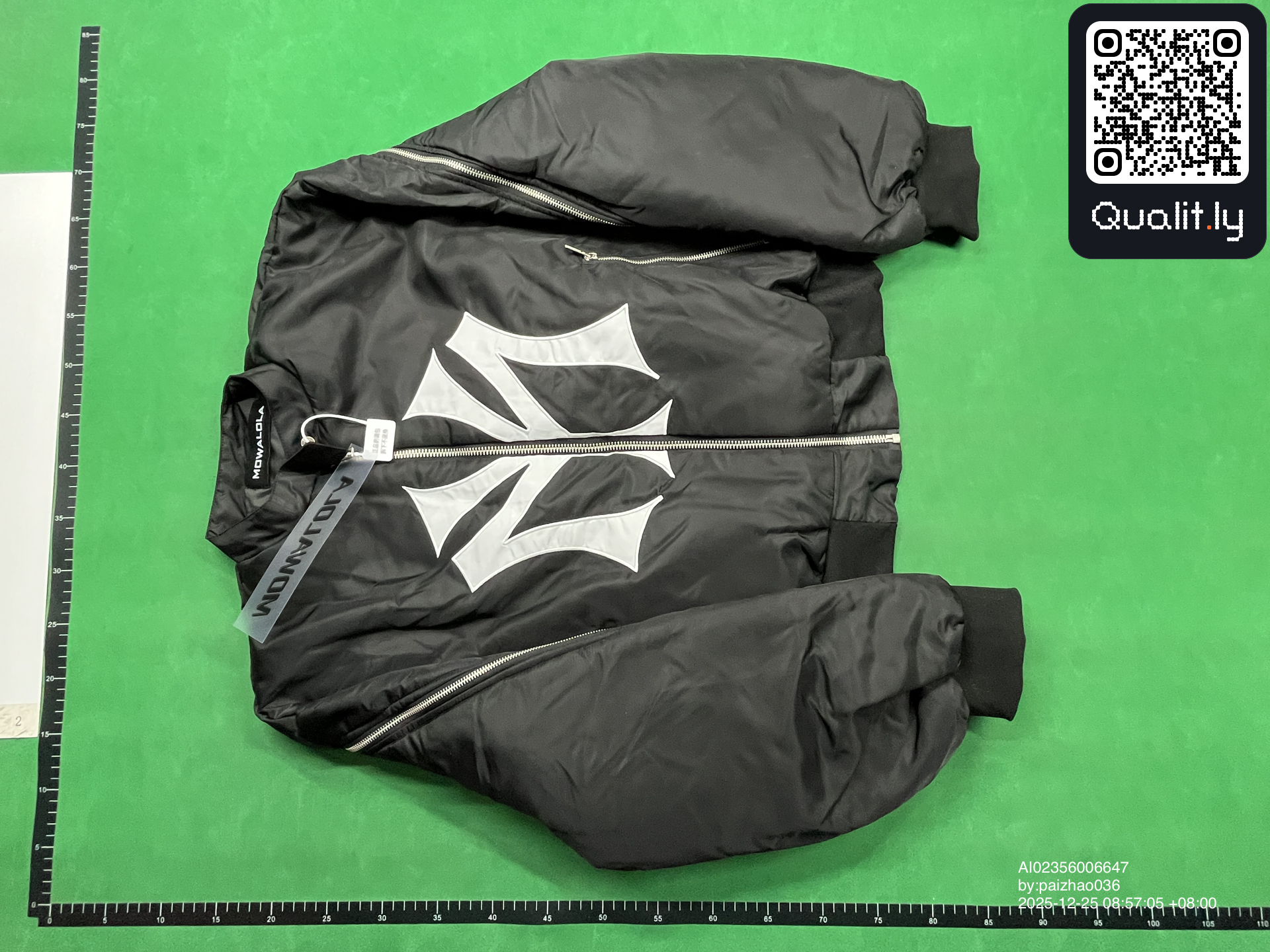Jacket QC photo 3 of 18