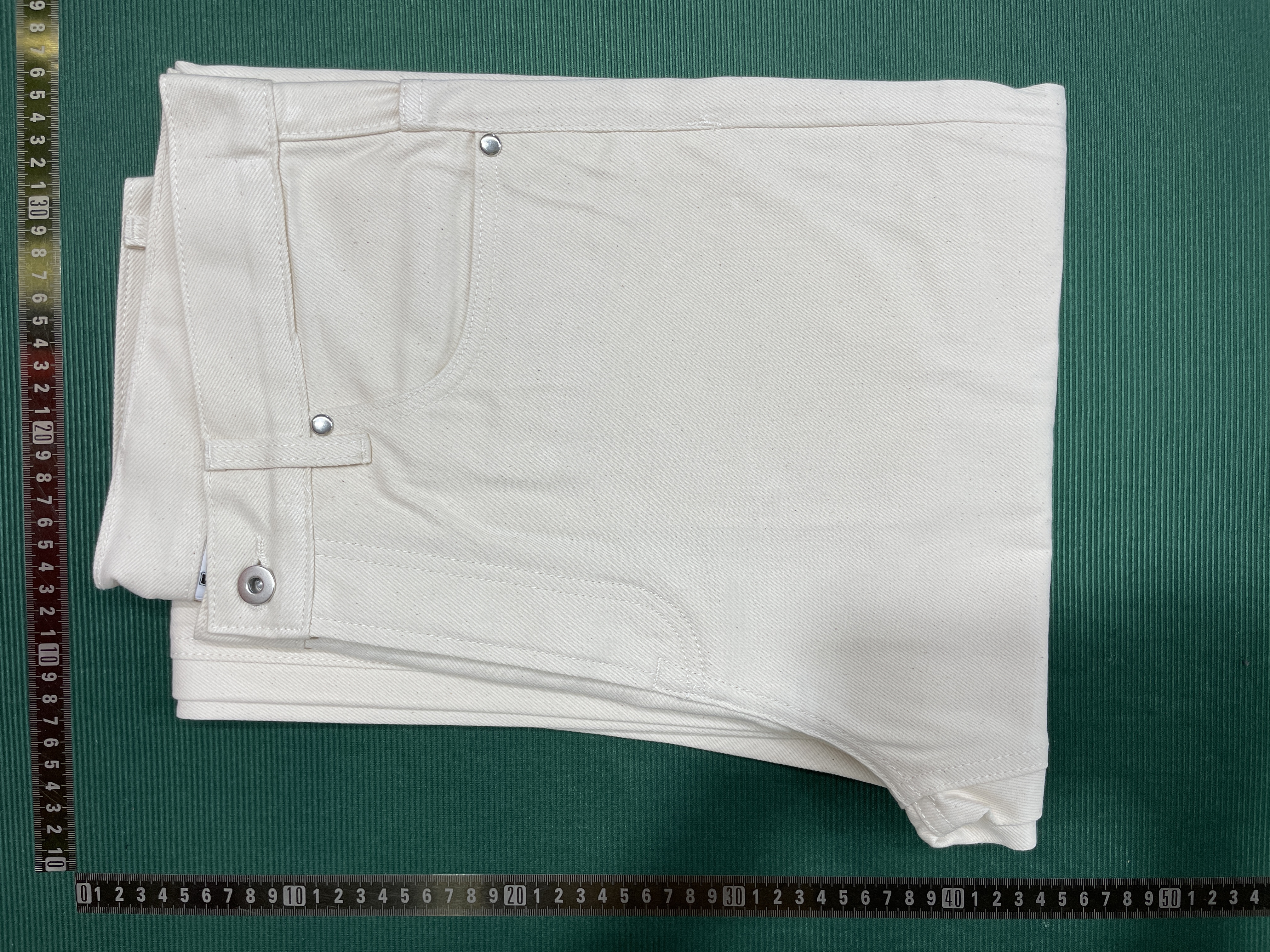 Pantalón — foto QC 1 de 5