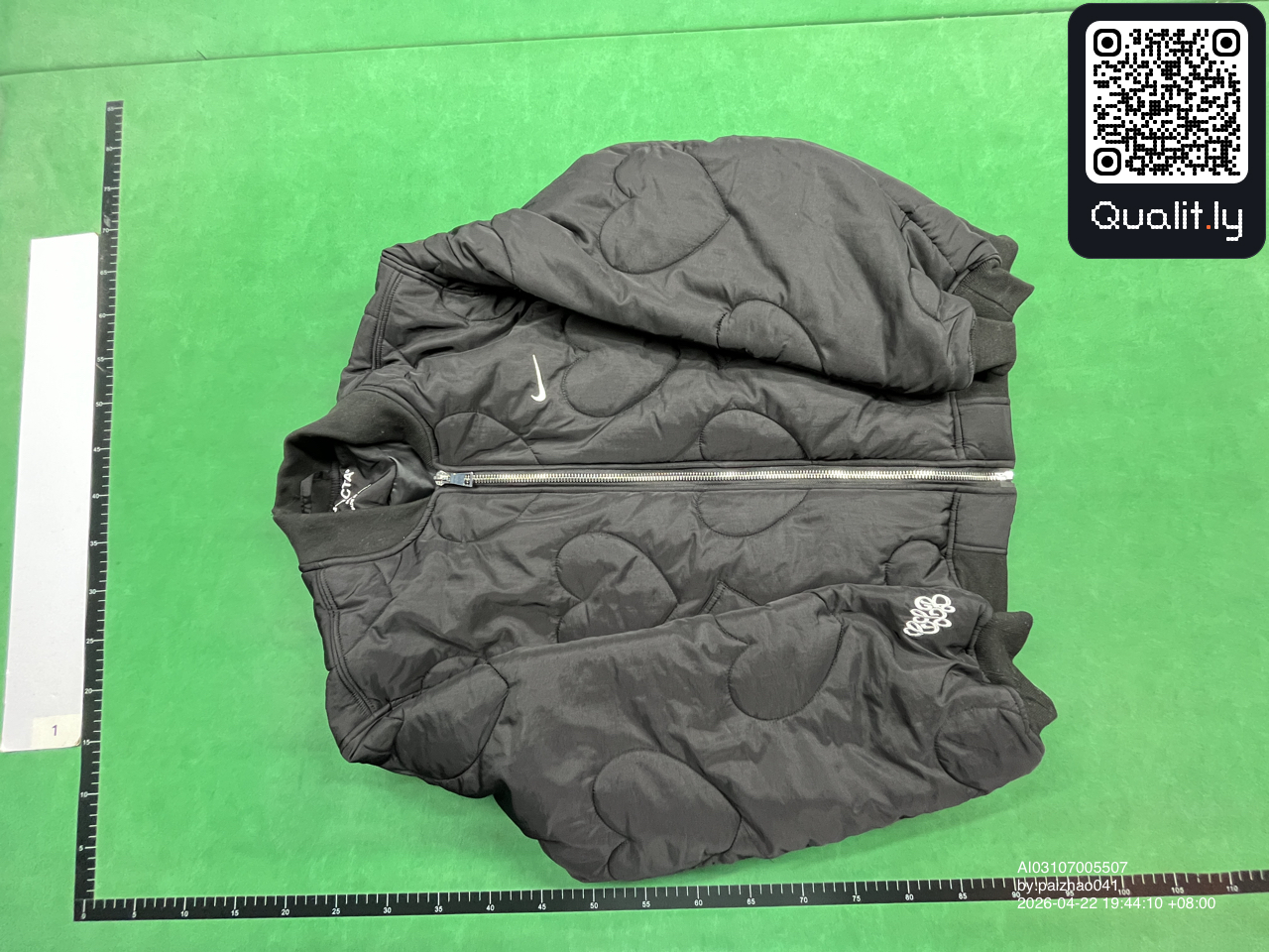 Jacket QC photo 3 of 38