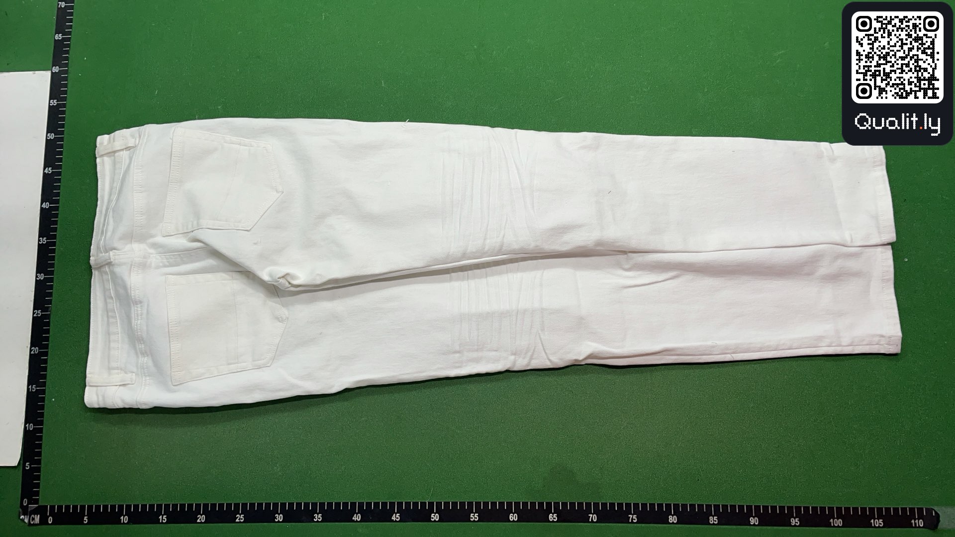 Jeans — QC-Foto 3 von 8