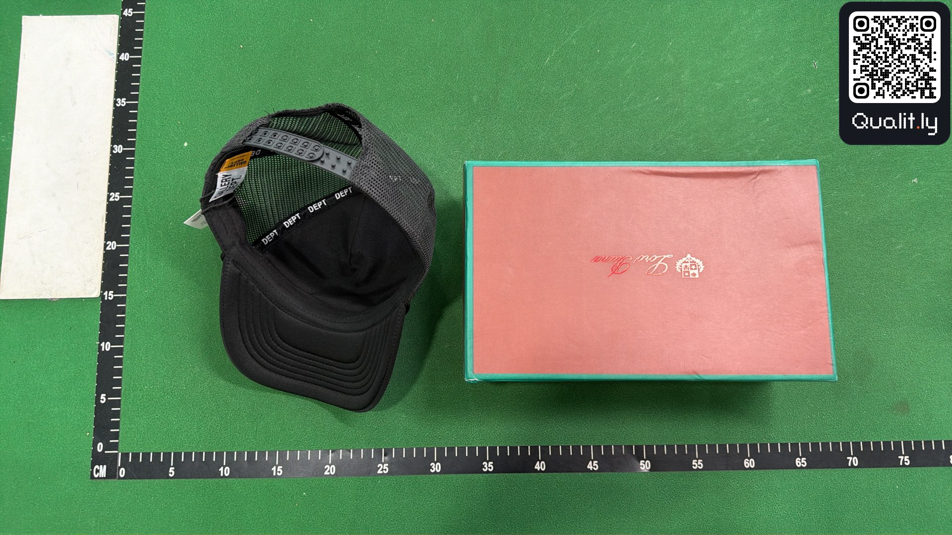 Czapka z daszkiem — zdjęcie QC 3 z 12