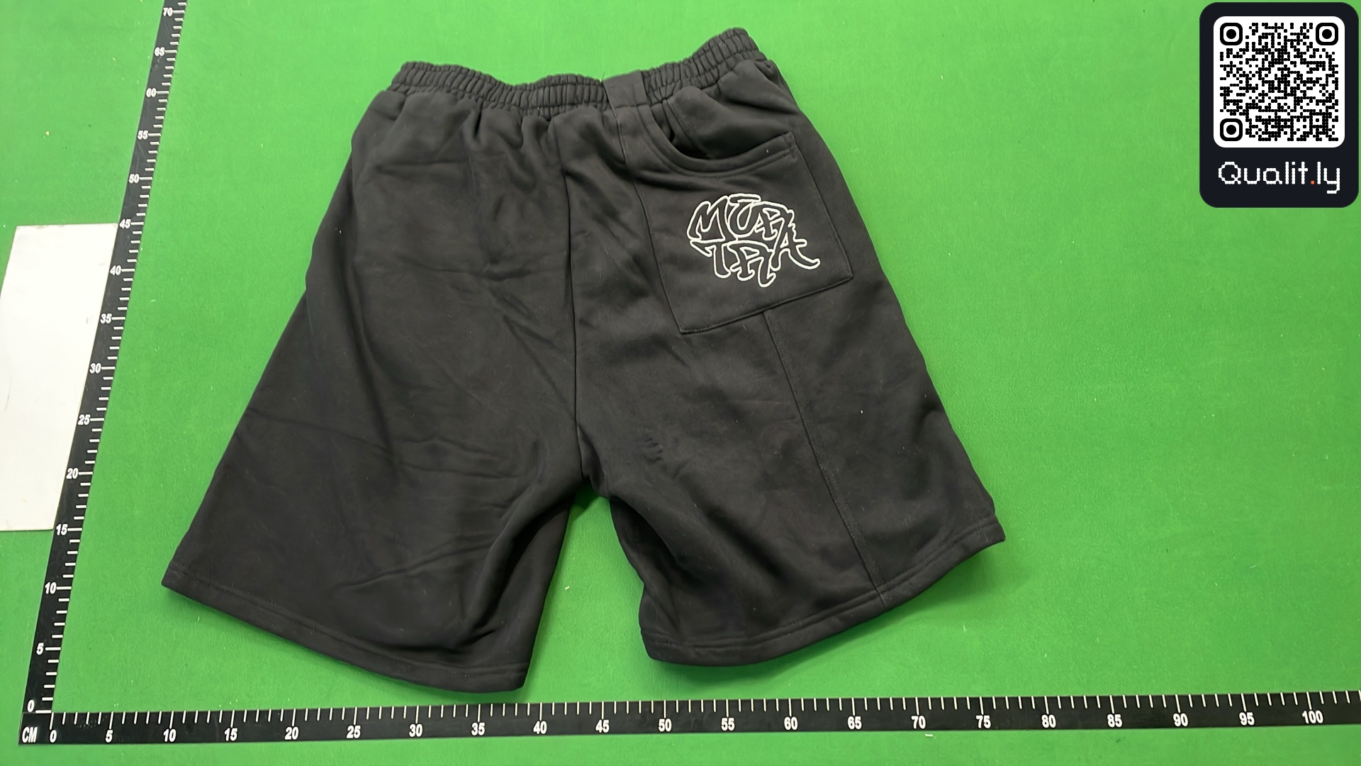 Pantaloncini — foto QC 3 di 28