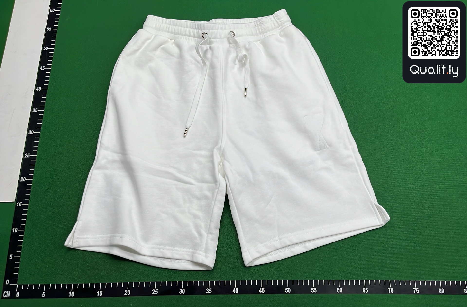 短裤 QC 照片 2 / 28