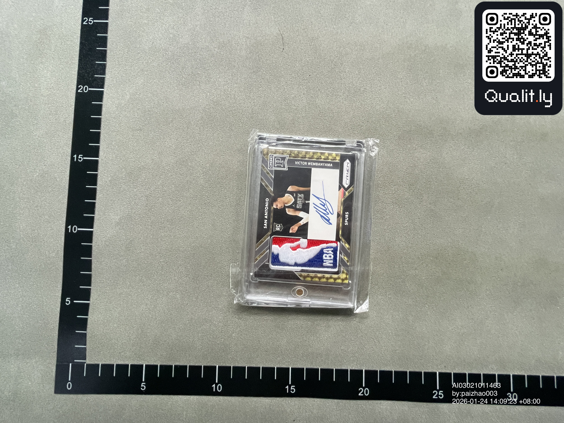 衬衫 QC 照片 1 / 3