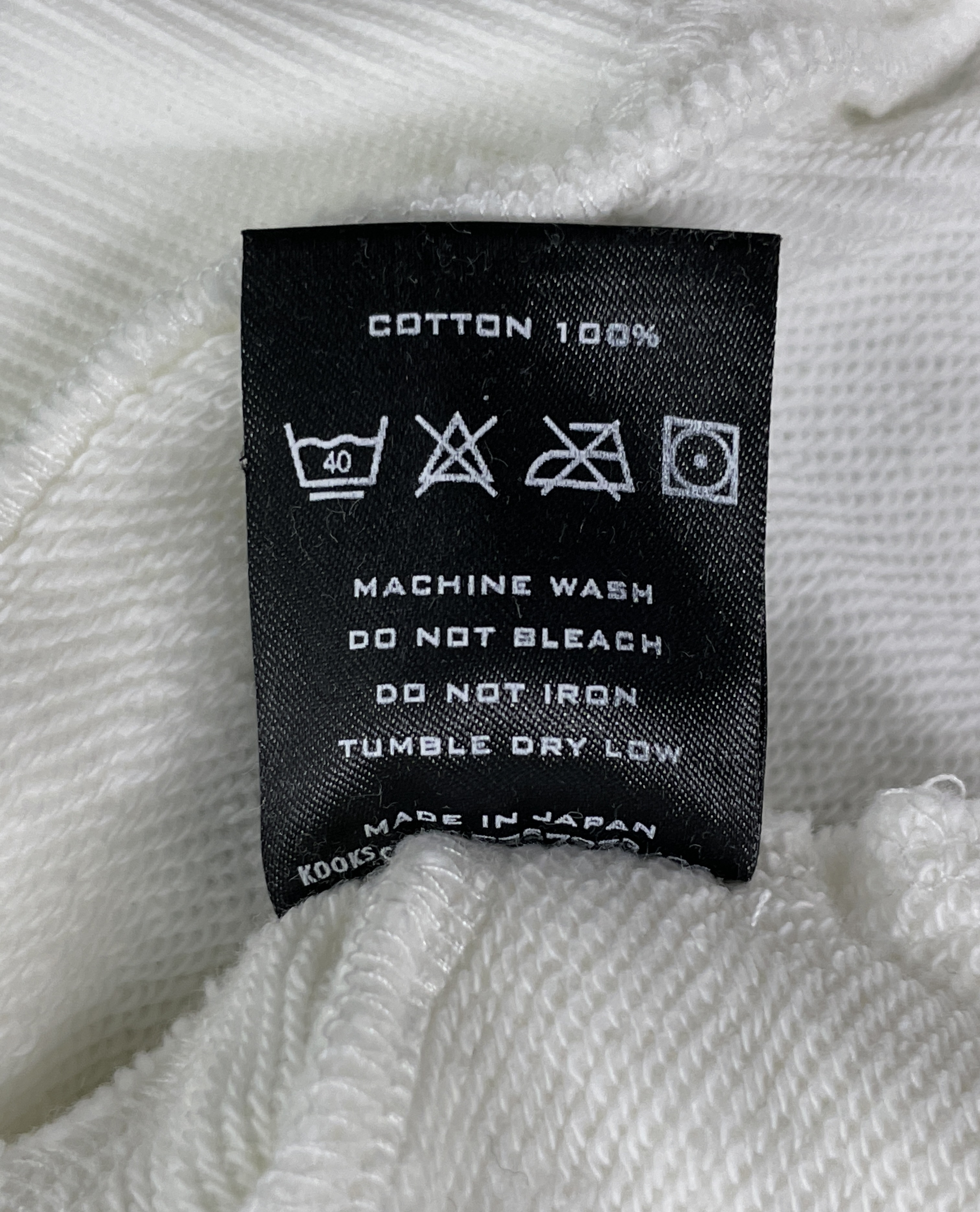 Hoodie QC photo 3 of 17