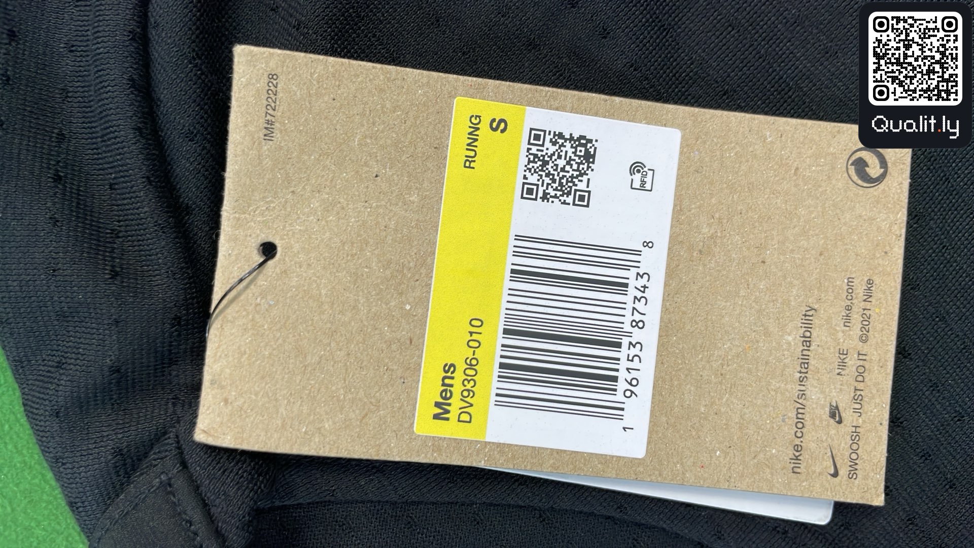T-shirt — foto QC 1 de 4