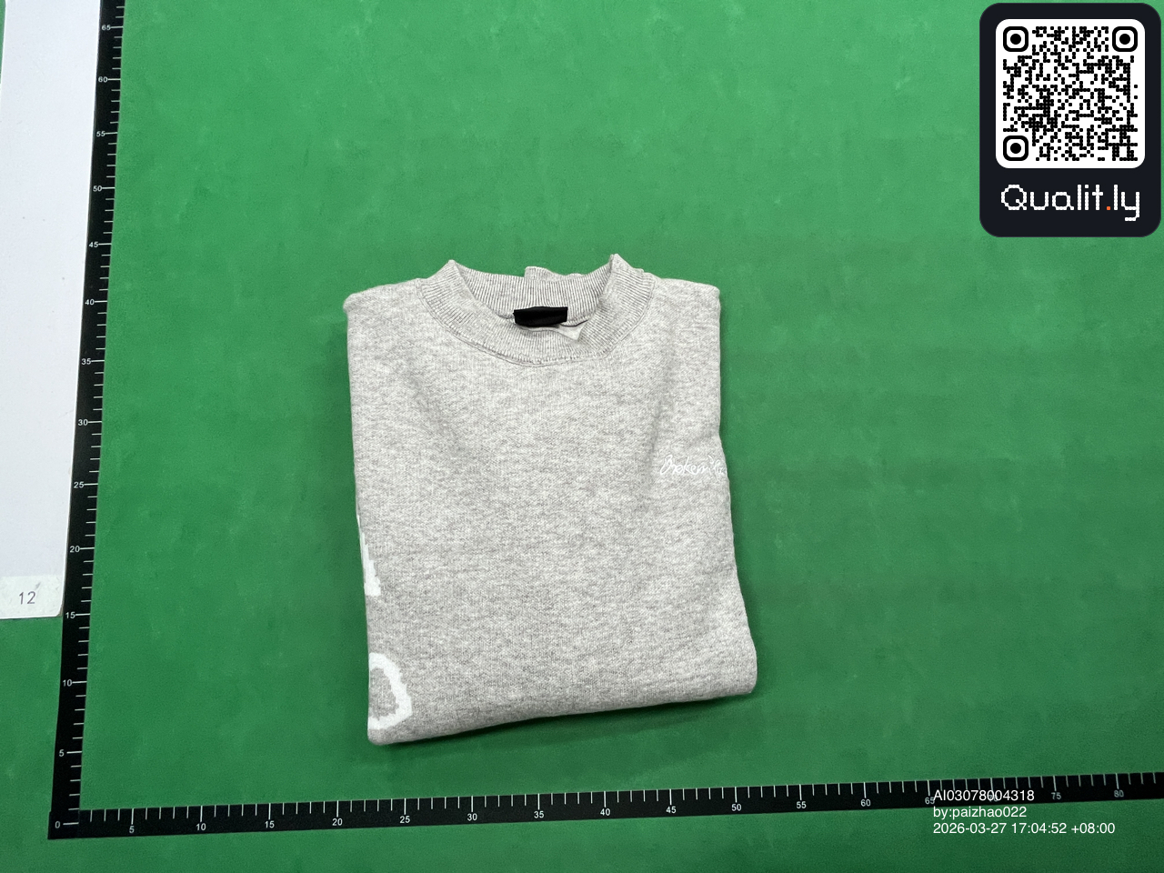 Pulover — fotografie QC 1 din 18