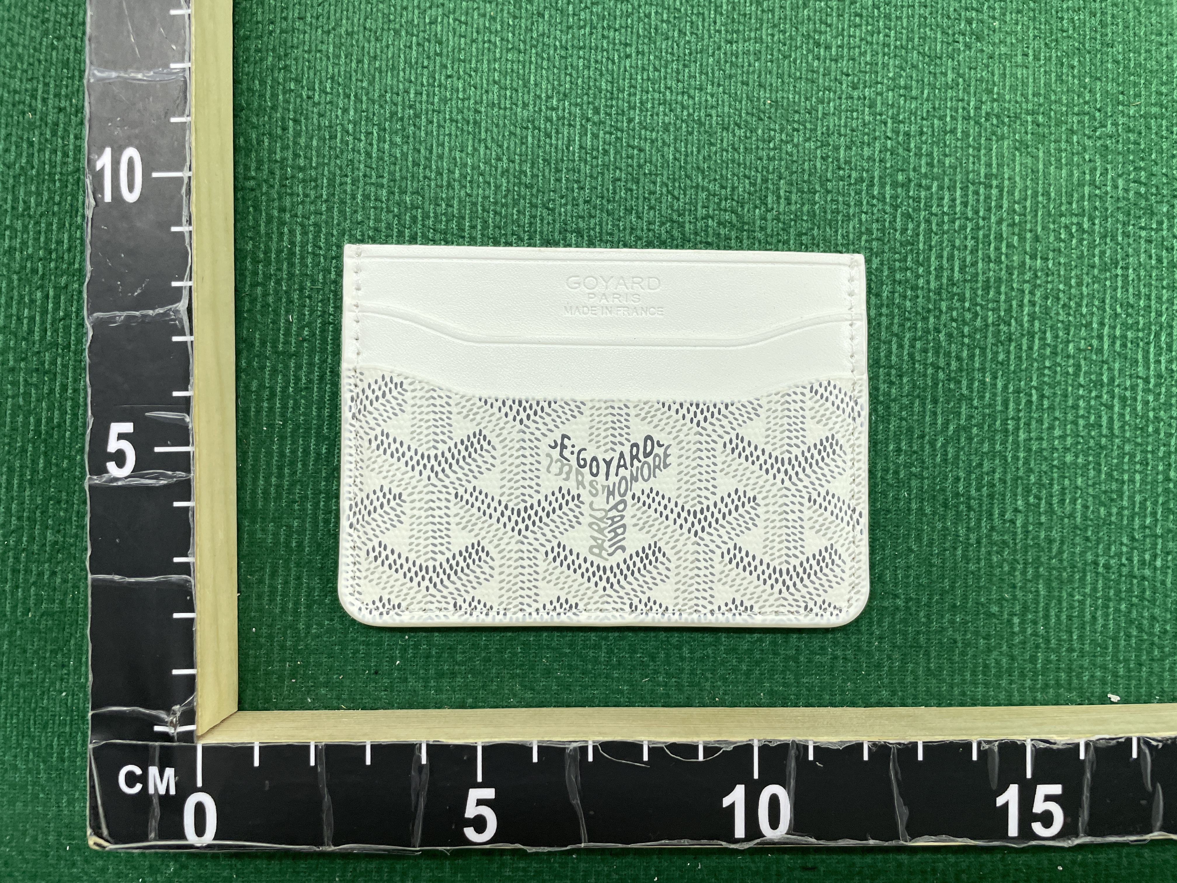 Wallet QC photo 2 of 307