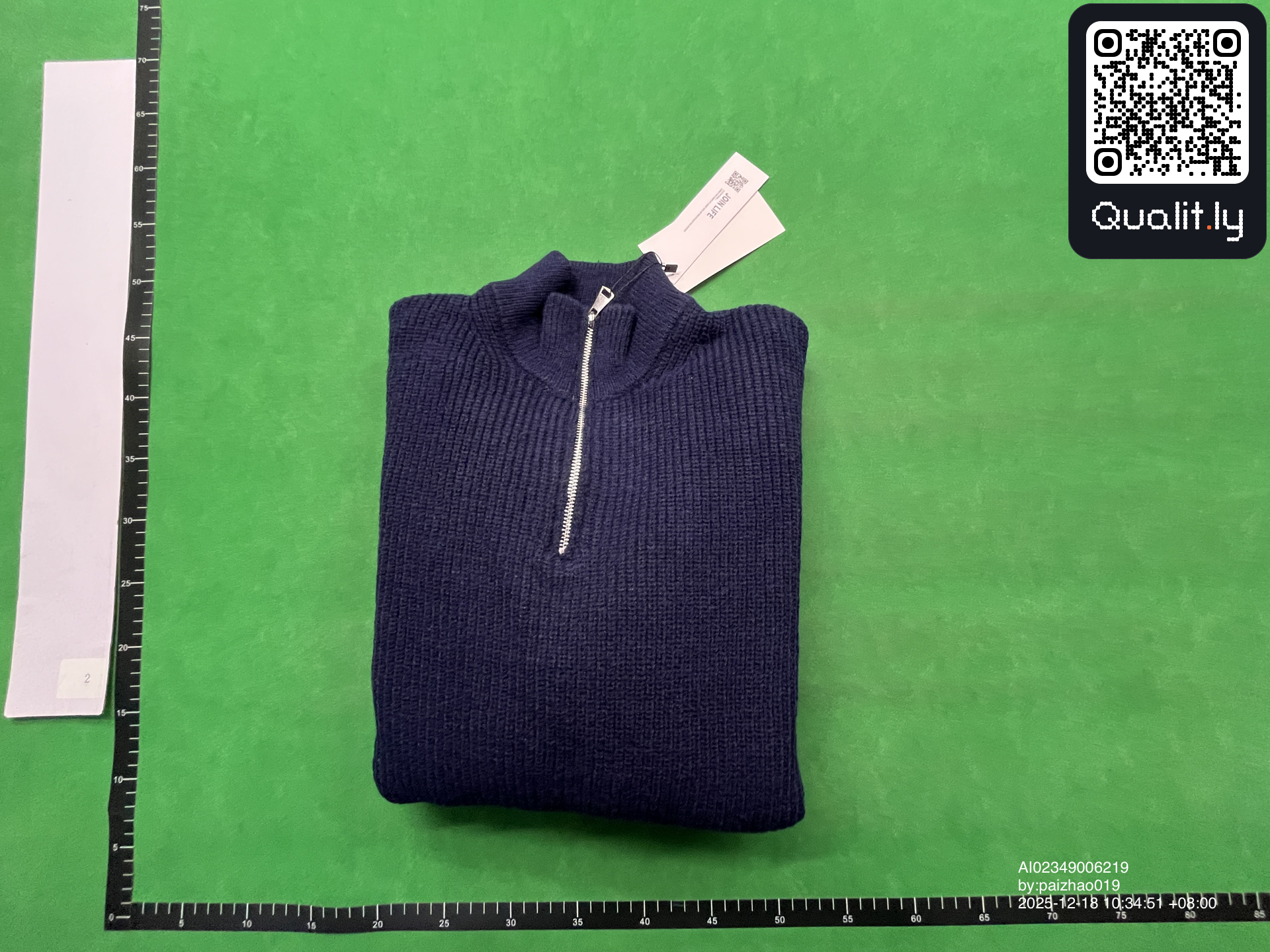 Camisola de malha — foto QC 1 de 4