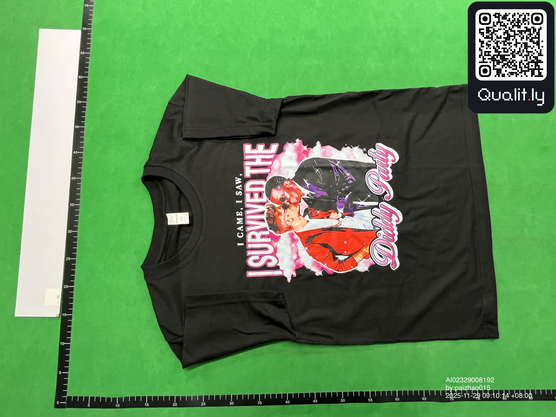 T-shirt — photo QC 3 sur 8
