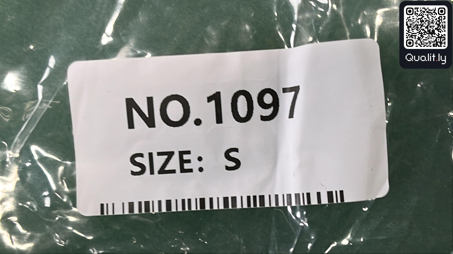 T-shirt QC photo 1 of 16