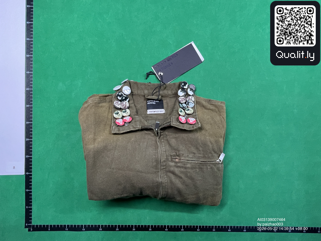 Jacket QC photo 1 of 4