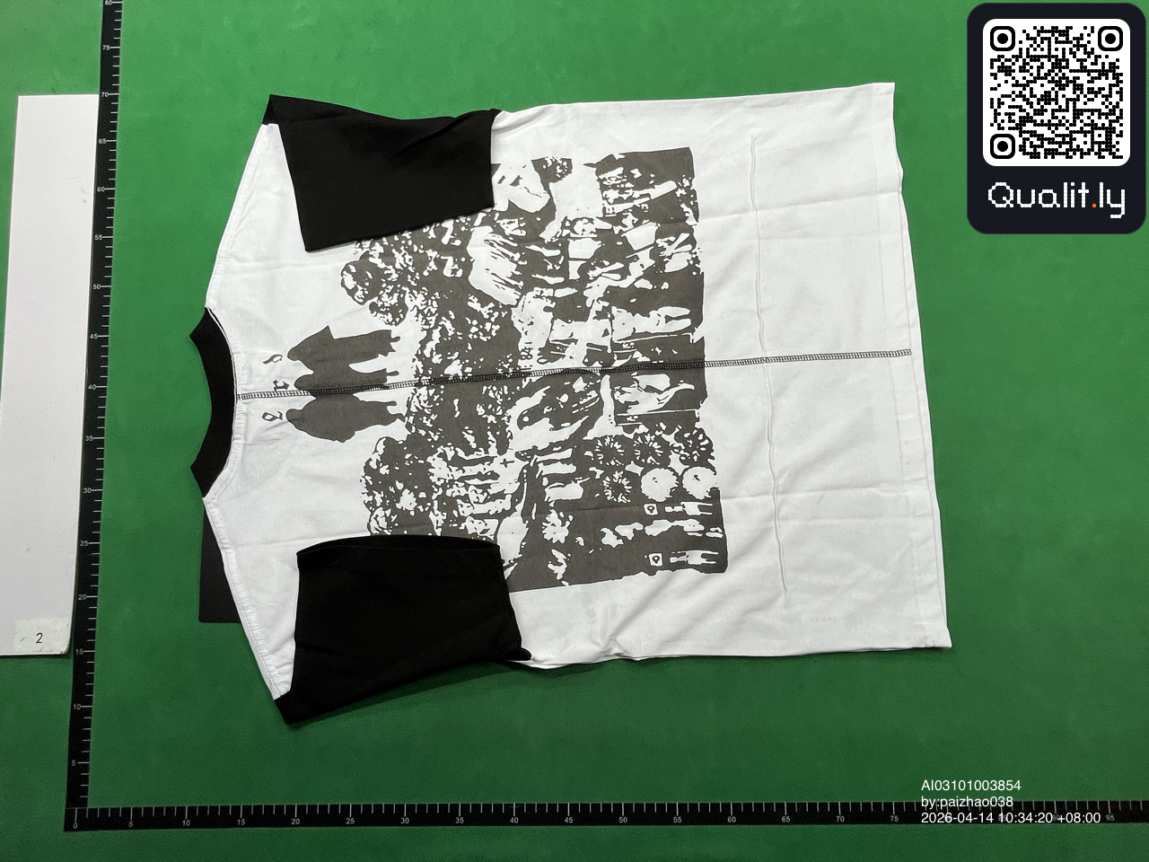 T-shirt — QC-foto 2 van 4