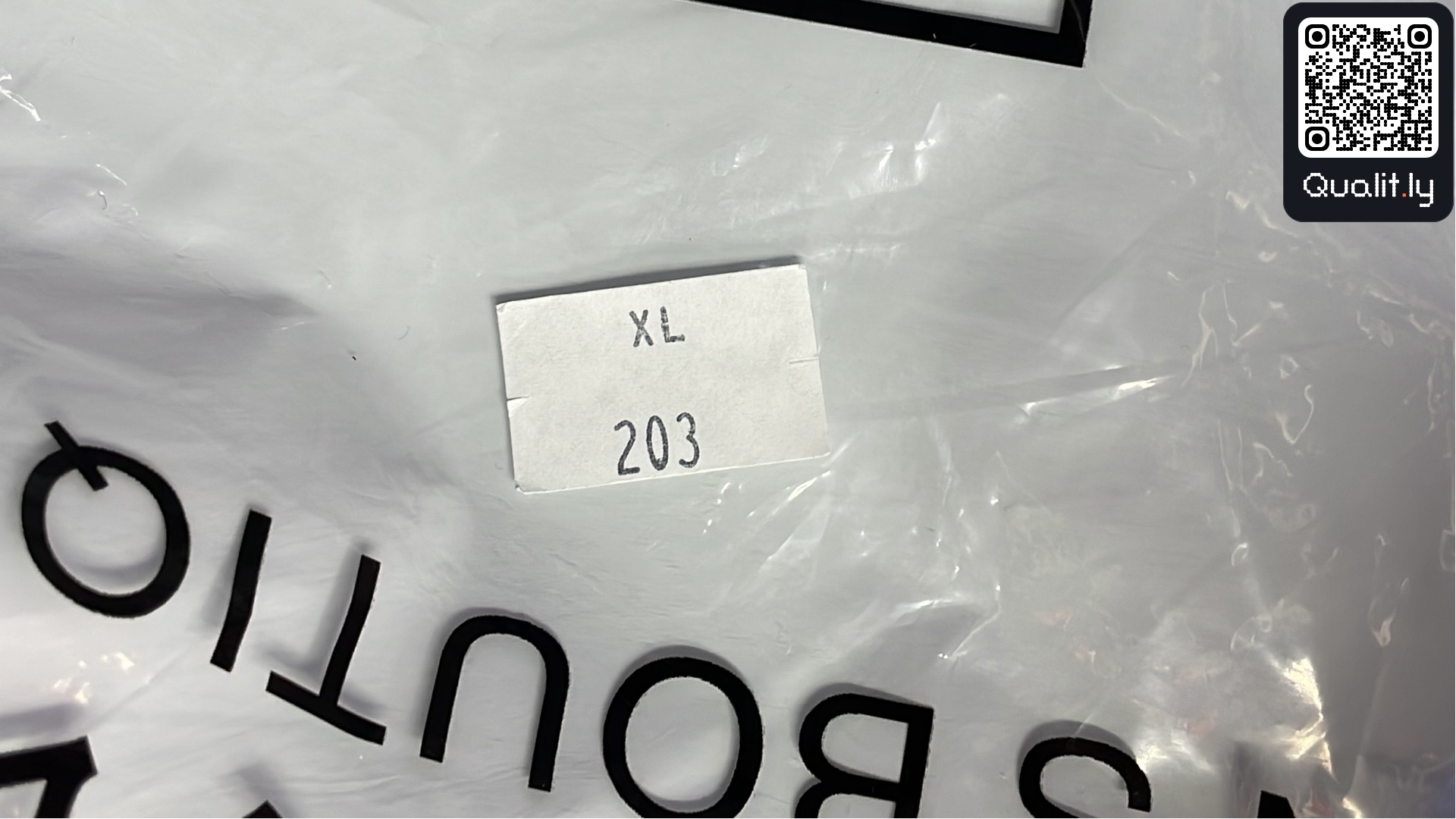 Sweatshirt — QC-Foto 1 von 16