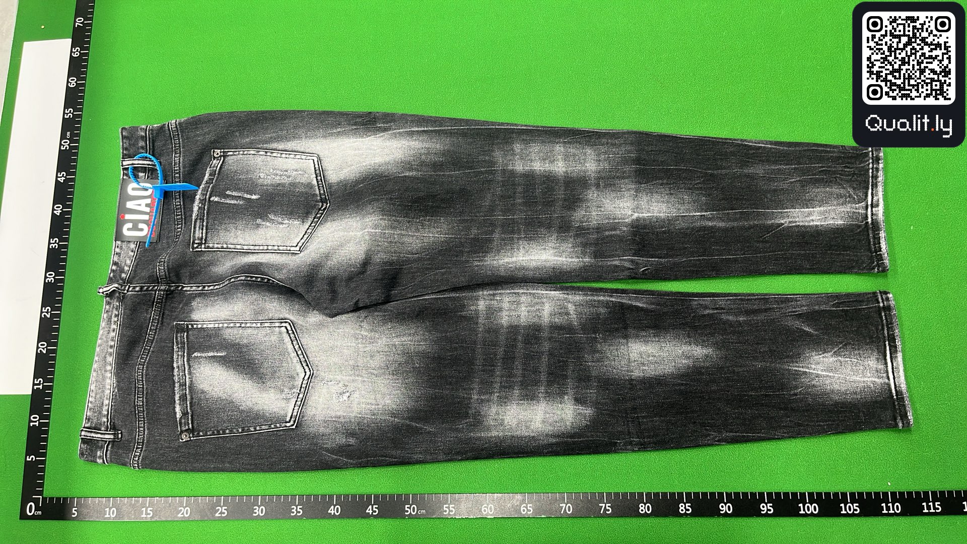 Jeans QC photo 3 of 12