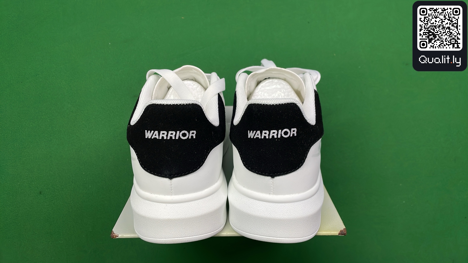 球鞋 QC 照片 3 / 6