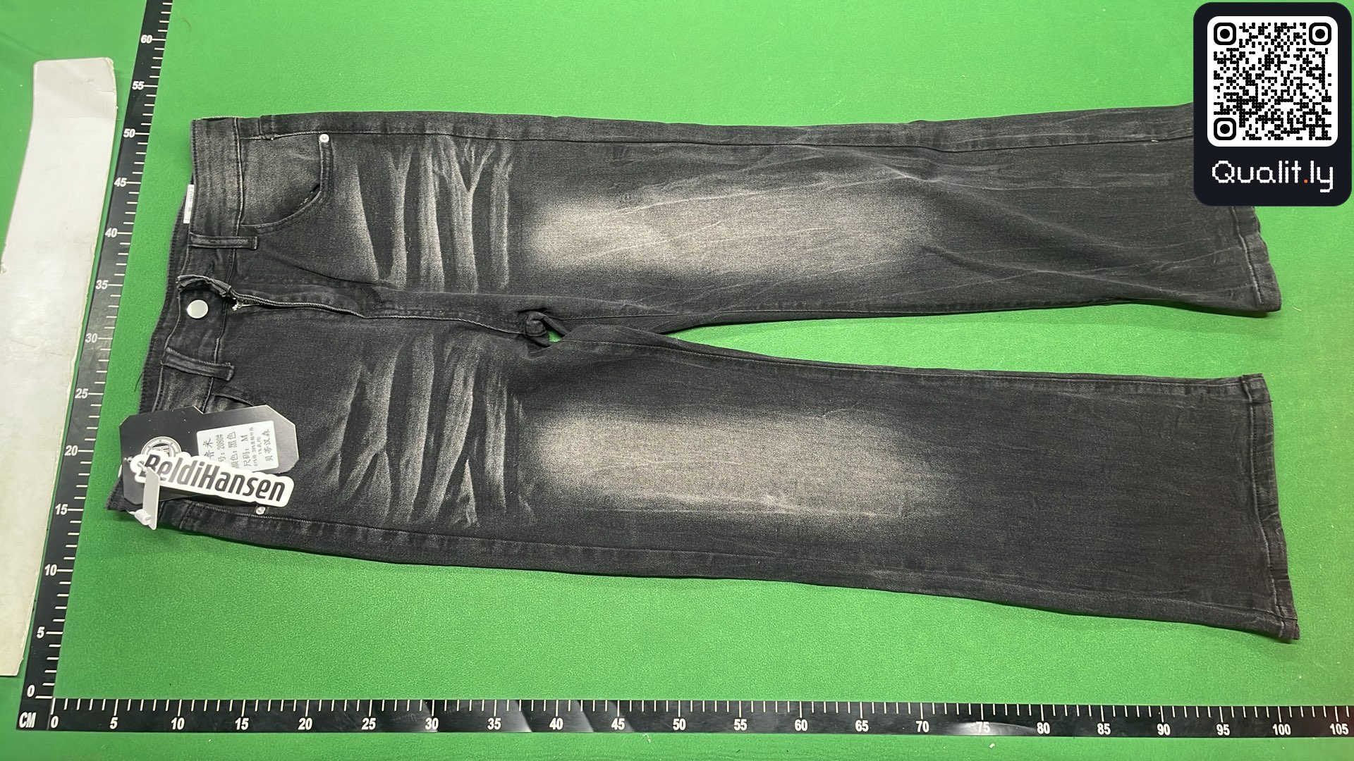 Jeans — QC-foto 2 av 16