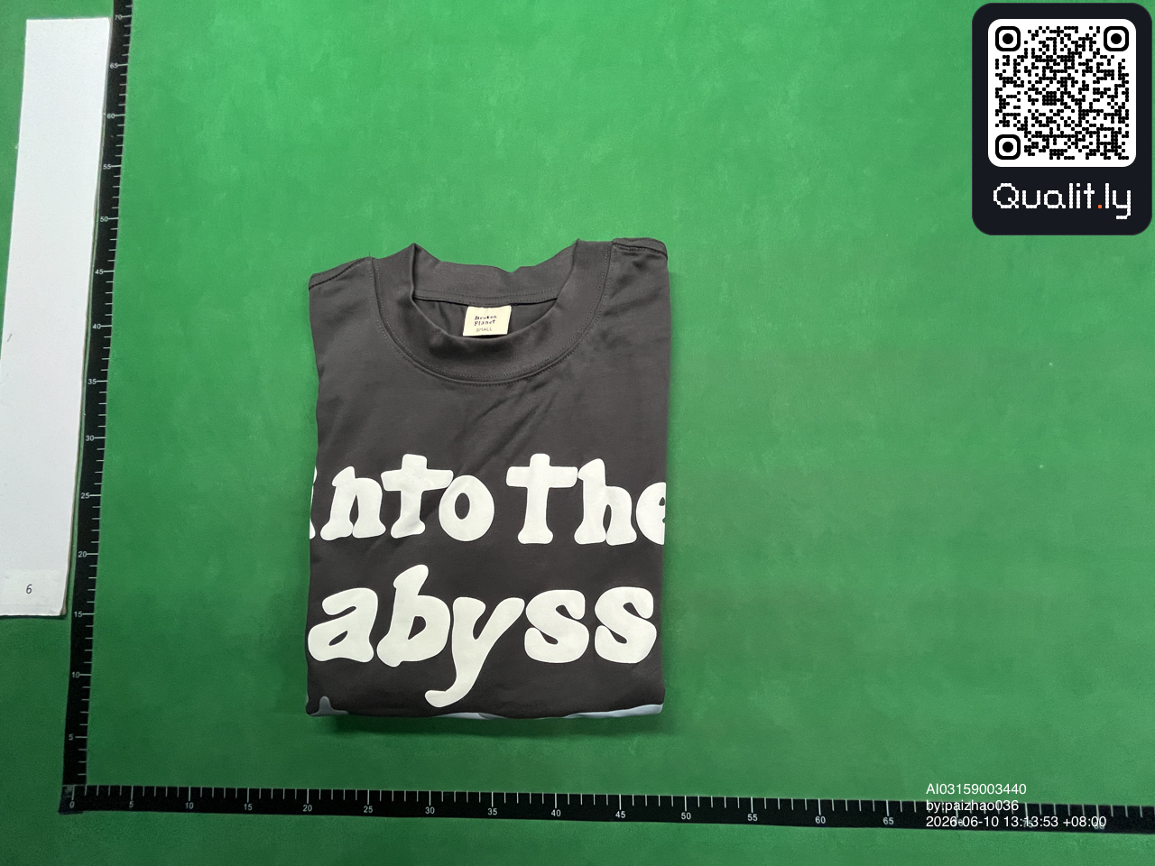 T-shirt QC photo 2 of 10