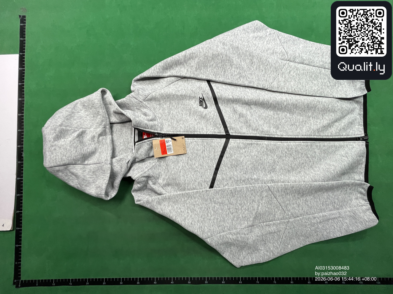 Jacket QC photo 2 of 119
