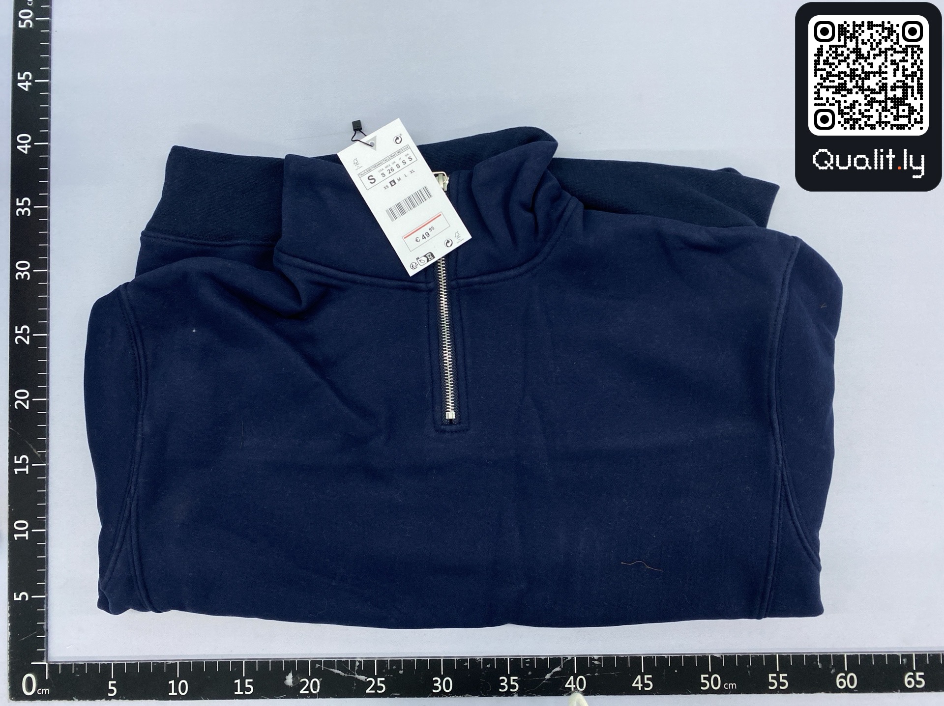 Hoodie QC photo 1 of 18