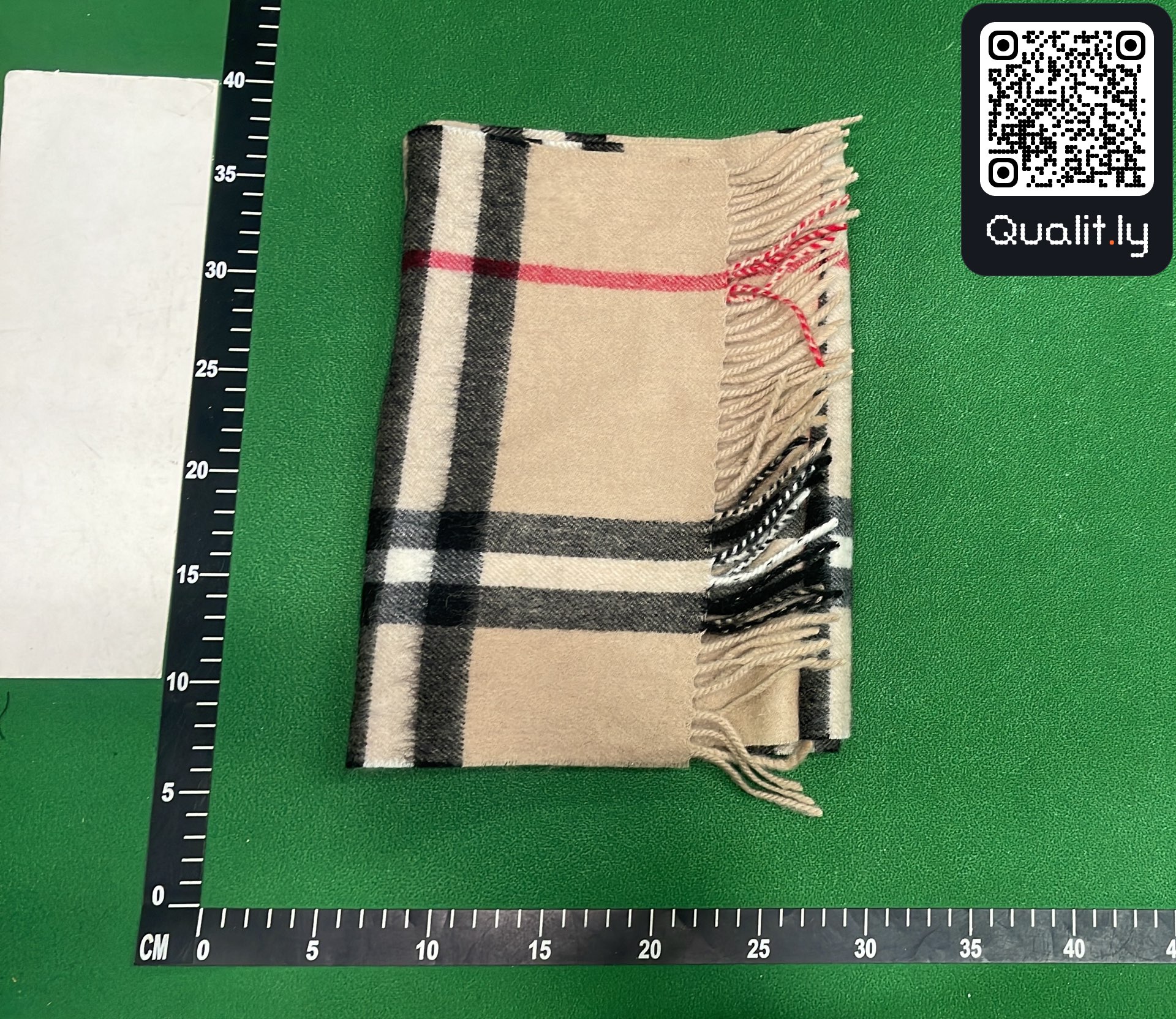 Zdjęcie QC 1 z 16