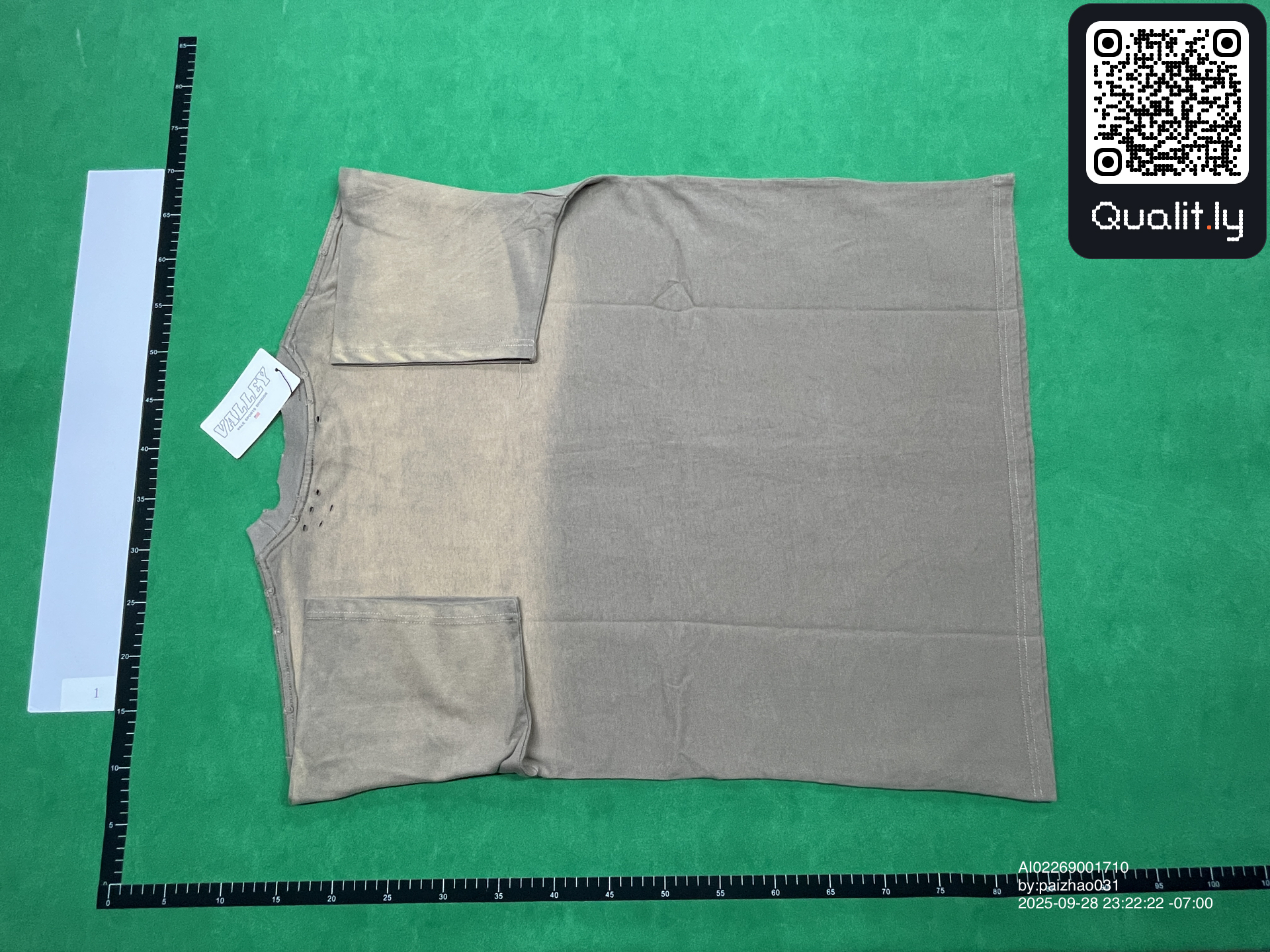 T-shirt QC photo 2 of 32