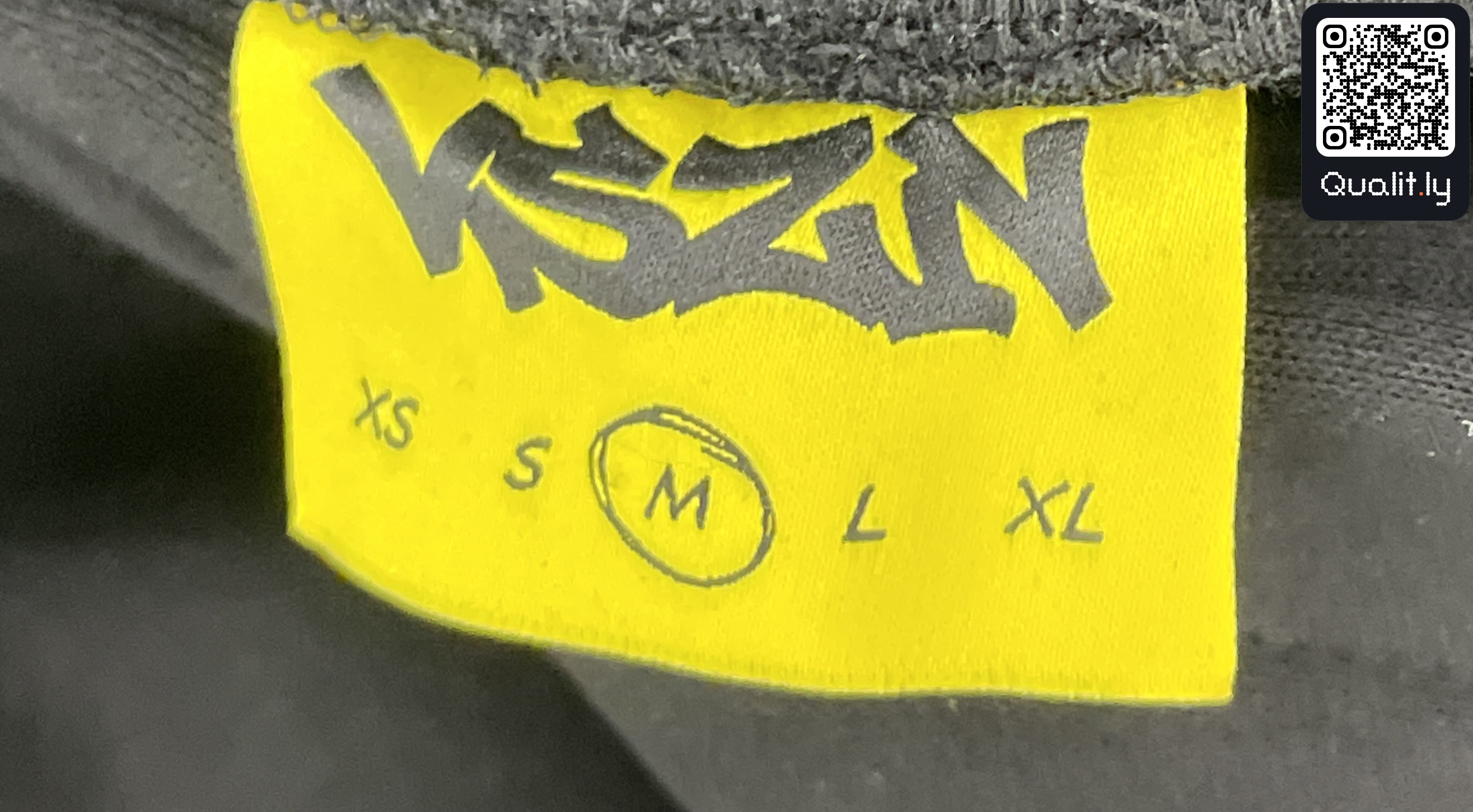 Sweatshirt QC photo 3 of 25