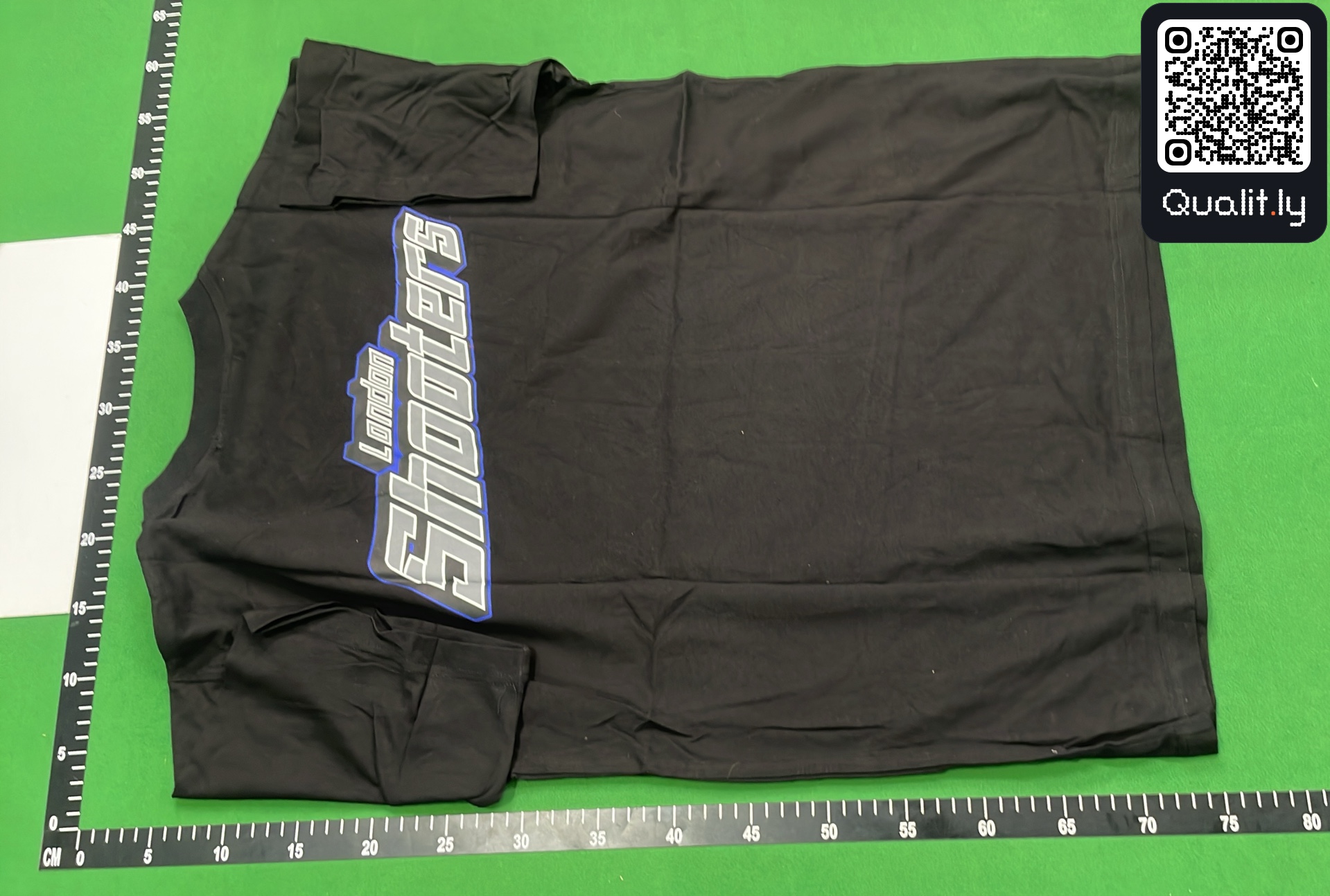 Hoodie QC photo 3 of 28