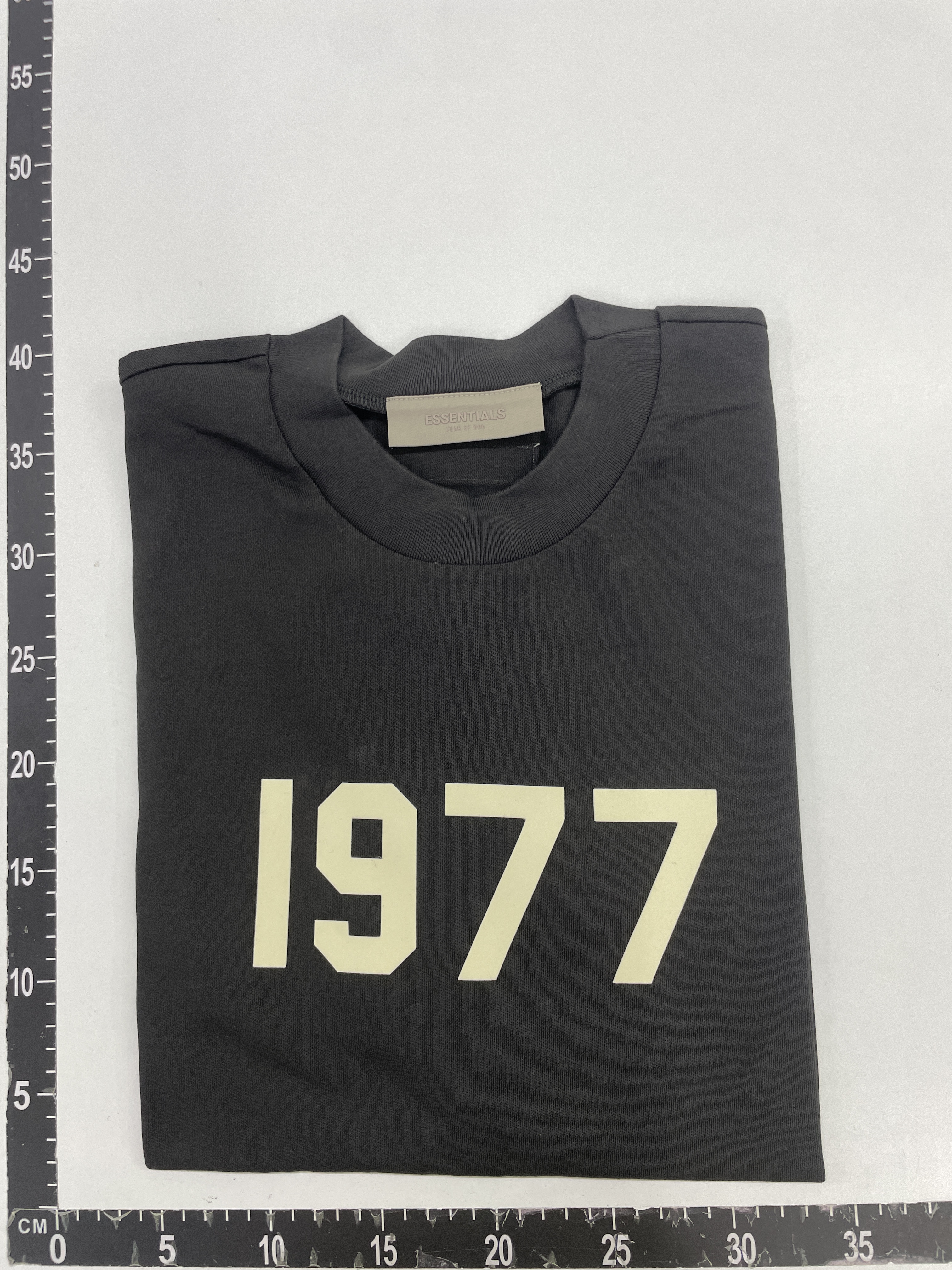T-shirt QC photo 1 of 96